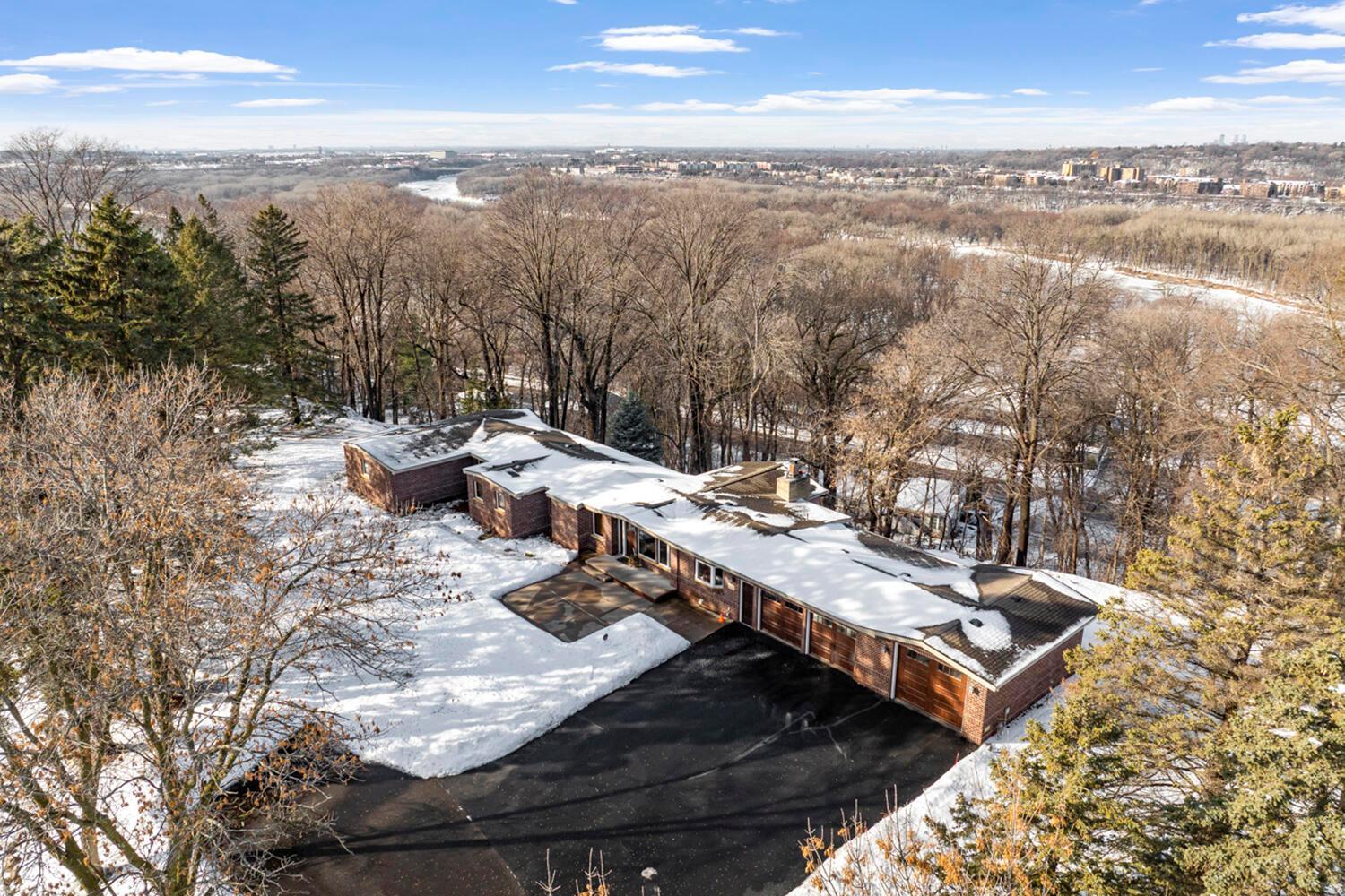 View of Residential at 1755 Lexington Avenue, Saint Paul MN 55118, Saint Paul (56 of 58) - Mike Wilen | Minnesota Team Real Estate