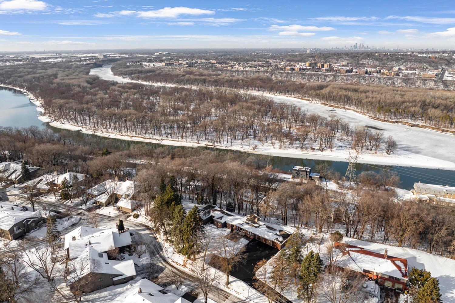 View of Residential at 1755 Lexington Avenue, Saint Paul MN 55118, Saint Paul (48 of 58) - Mike Wilen | Minnesota Team Real Estate