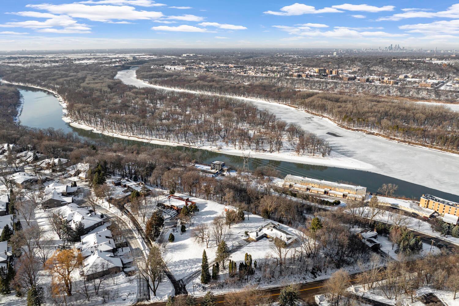 View of Residential at 1755 Lexington Avenue, Saint Paul MN 55118, Saint Paul (24 of 58) - Mike Wilen | Minnesota Team Real Estate