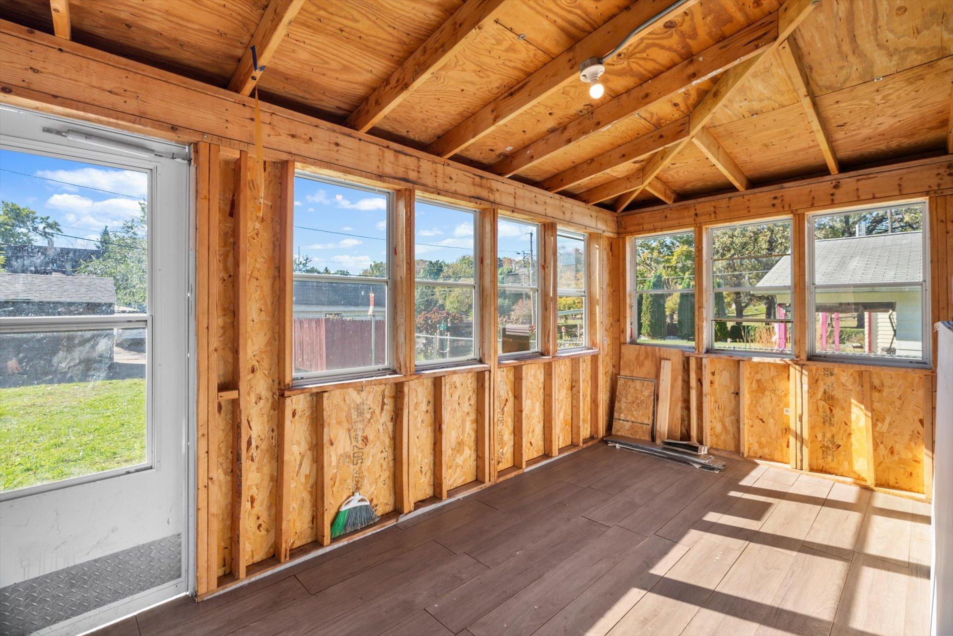 View of Residential at 112 Lawson Avenue, Saint Paul MN 55117, Saint Paul (29 of 41) - Mike Wilen | Minnesota Team Real Estate