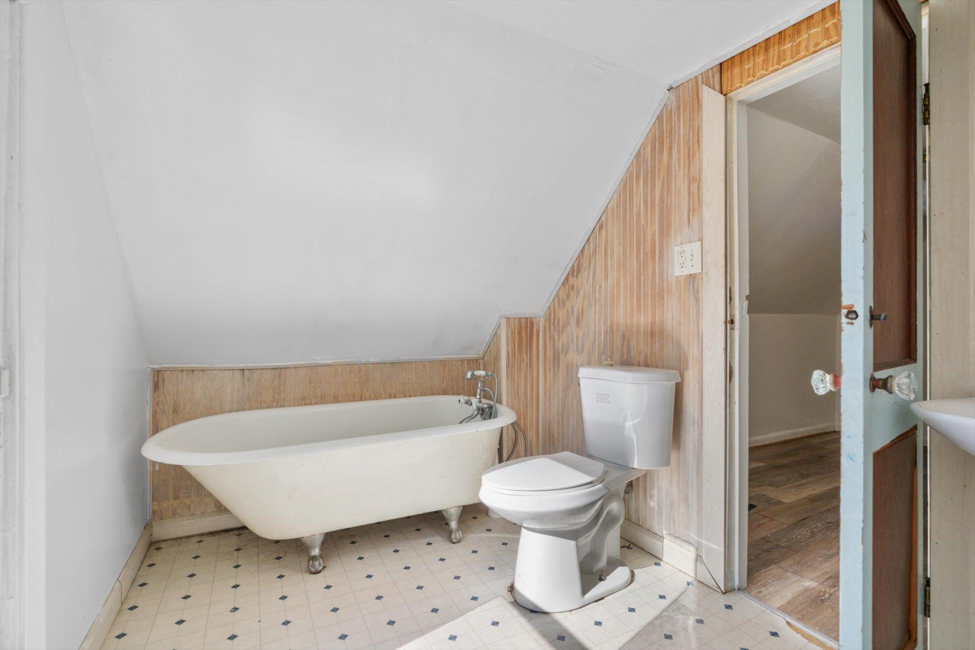 View of Residential at 112 Lawson Avenue, Saint Paul MN 55117, Saint Paul (25 of 41) - Mike Wilen | Minnesota Team Real Estate