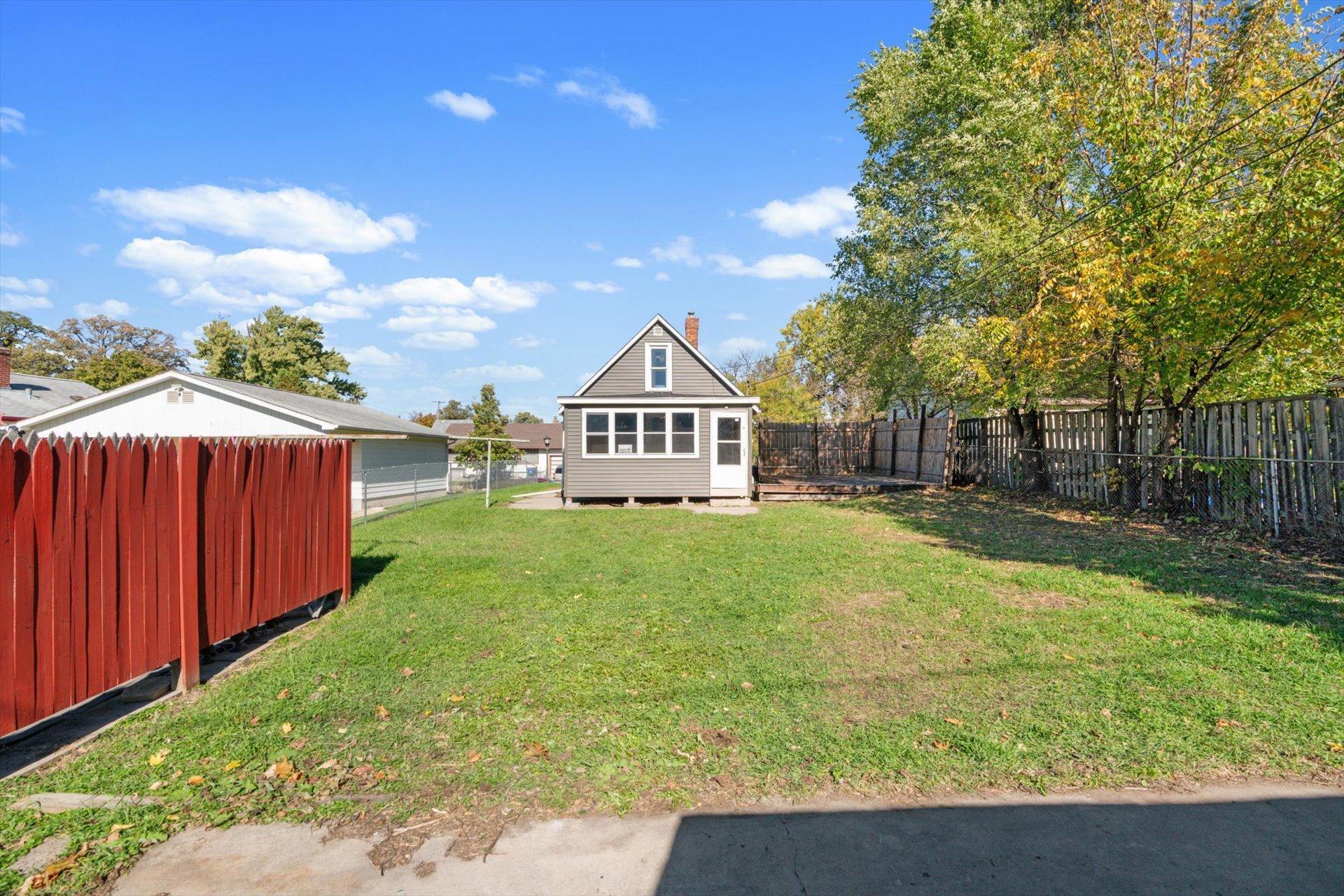 View of Residential at 112 Lawson Avenue, Saint Paul MN 55117, Saint Paul (32 of 41) - Mike Wilen | Minnesota Team Real Estate