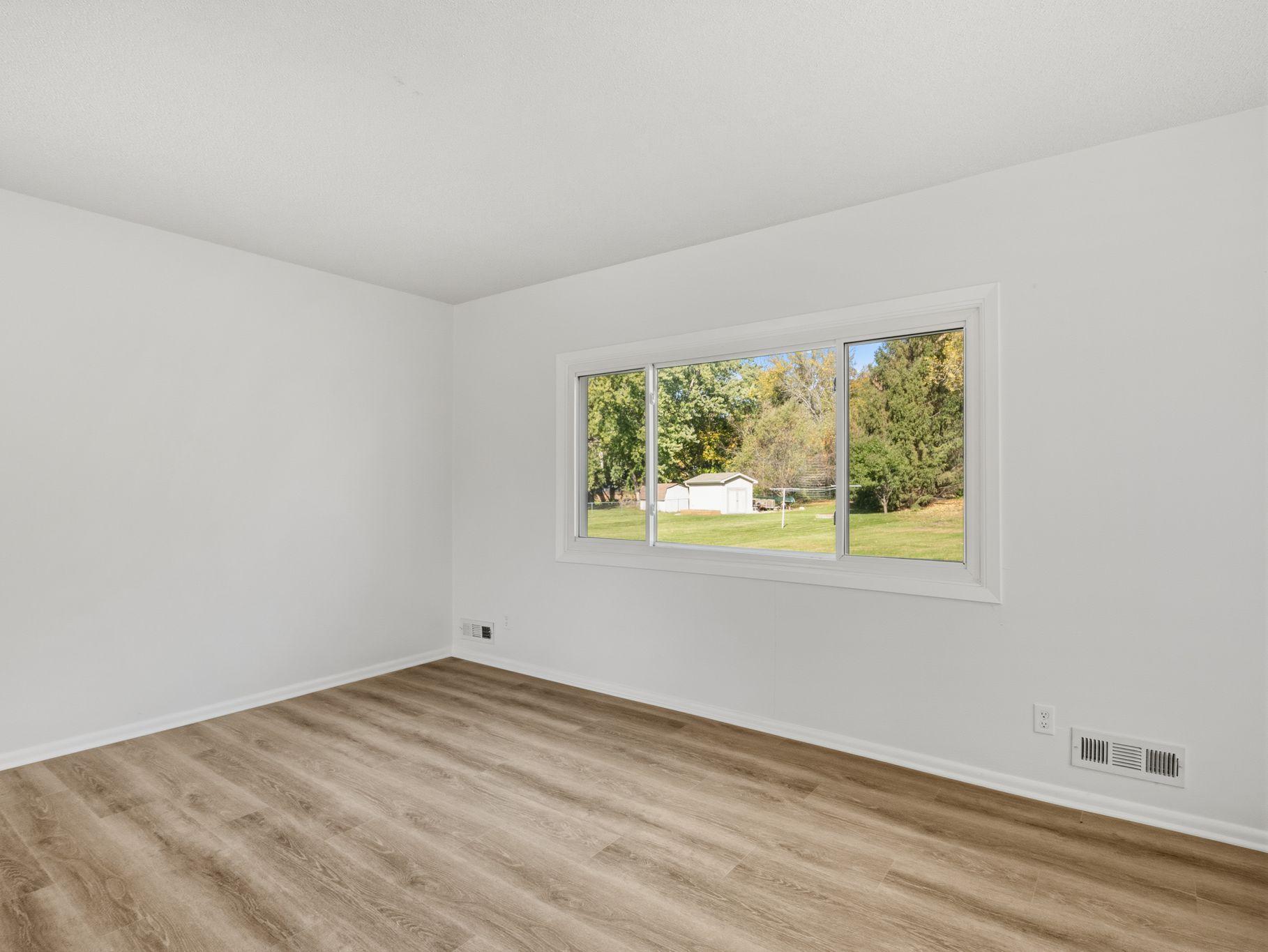 View of Residential at 6567 133rd Street, Apple Valley MN 55124, Apple Valley (24 of 30) - Mike Wilen | Minnesota Team Real Estate