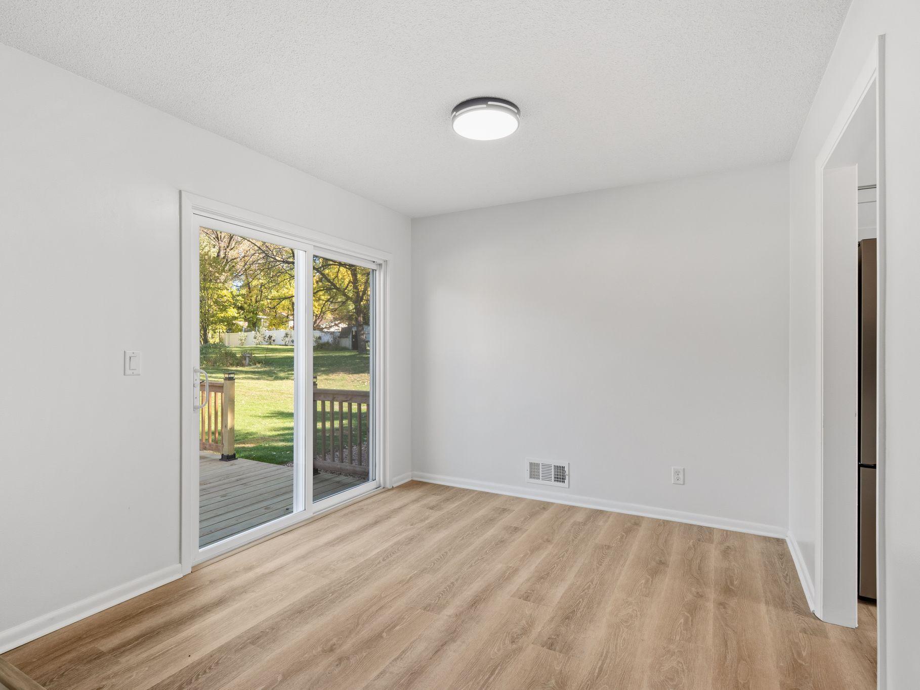View of Residential at 6567 133rd Street, Apple Valley MN 55124, Apple Valley (25 of 30) - Mike Wilen | Minnesota Team Real Estate