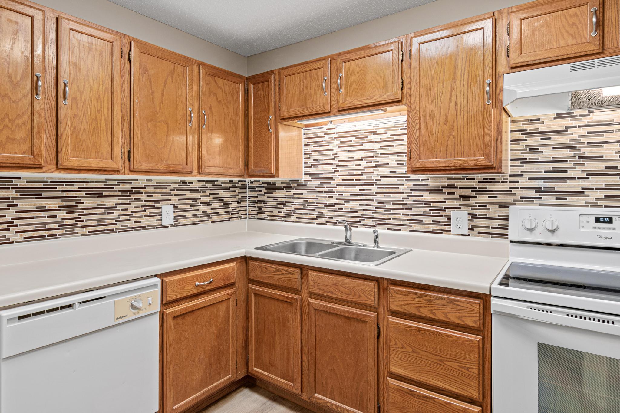 View of Residential at 8025 Xerxes Avenue #216, Bloomington MN 55431, Bloomington (23 of 38) - Mike Wilen | Minnesota Team Real Estate
