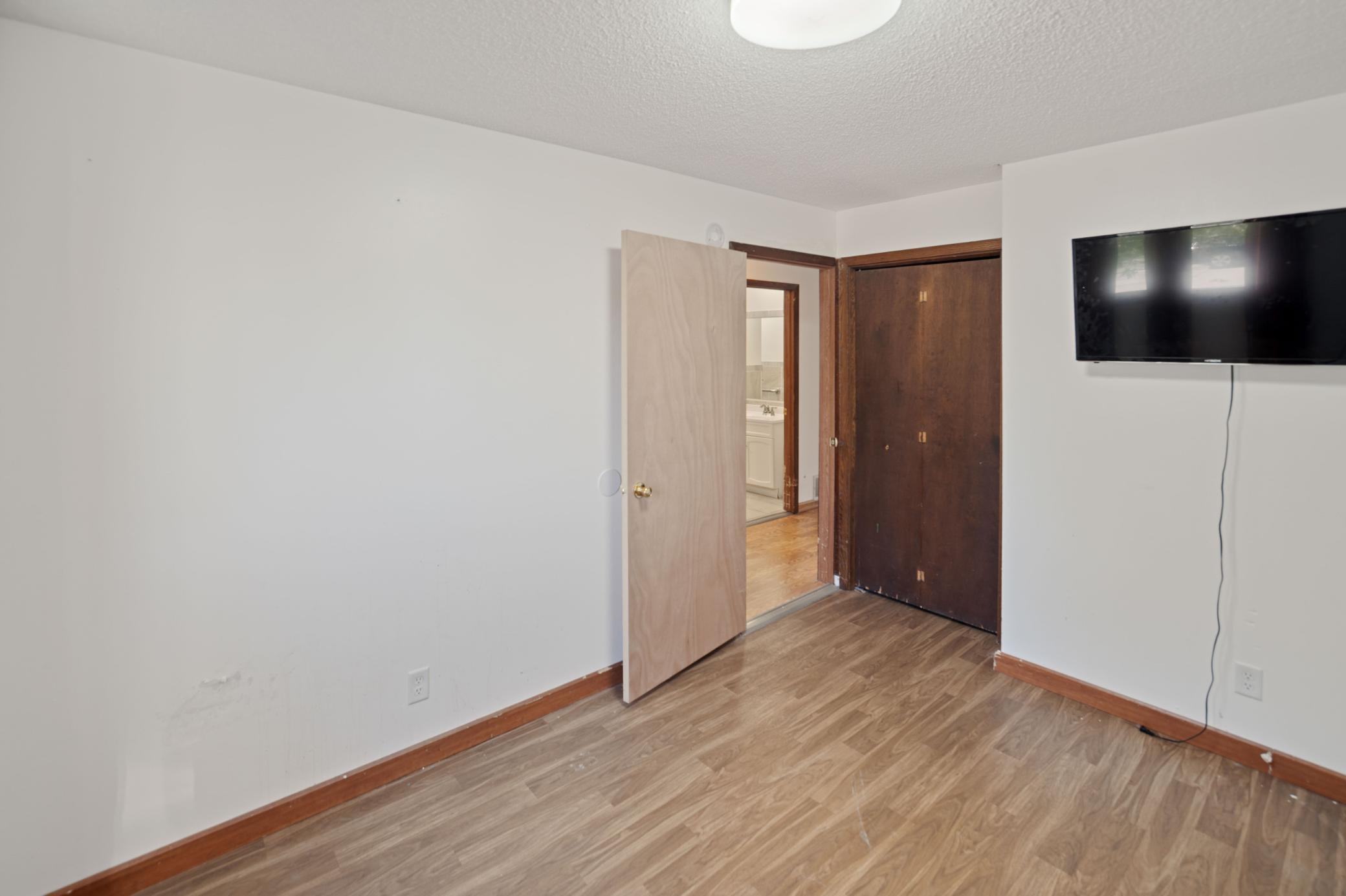 View of Residential at 6517 Edgewood Avenue, Brooklyn Park MN 55428, Brooklyn Park (19 of 21) - Mike Wilen | Minnesota Team Real Estate