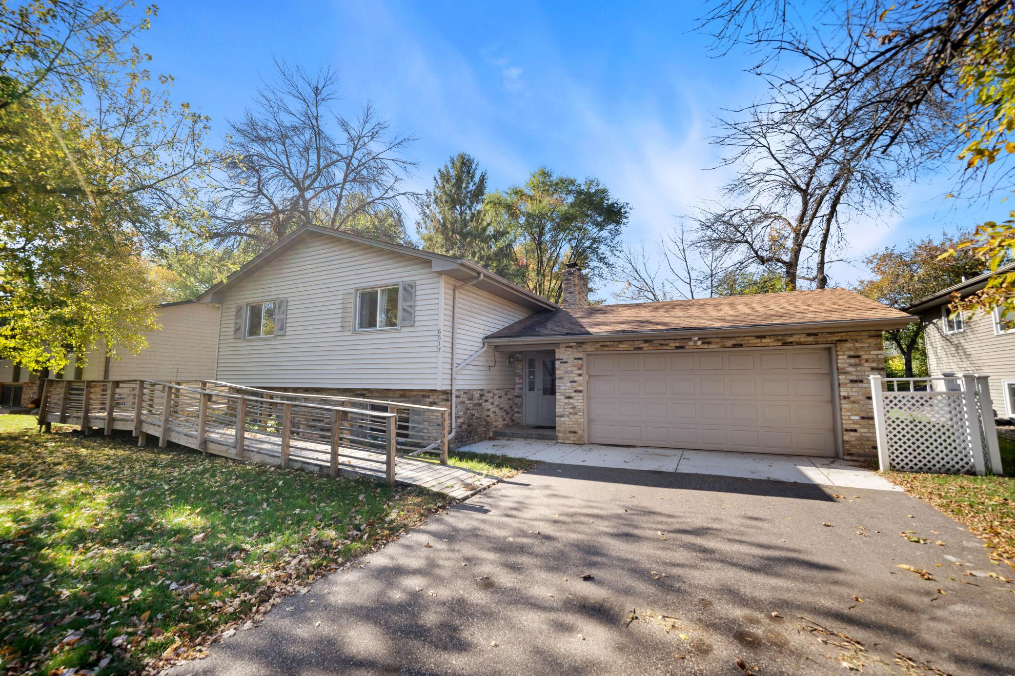View of Residential at 6517 Edgewood Avenue, Brooklyn Park MN 55428, Brooklyn Park (2 of 21) - Mike Wilen | Minnesota Team Real Estate