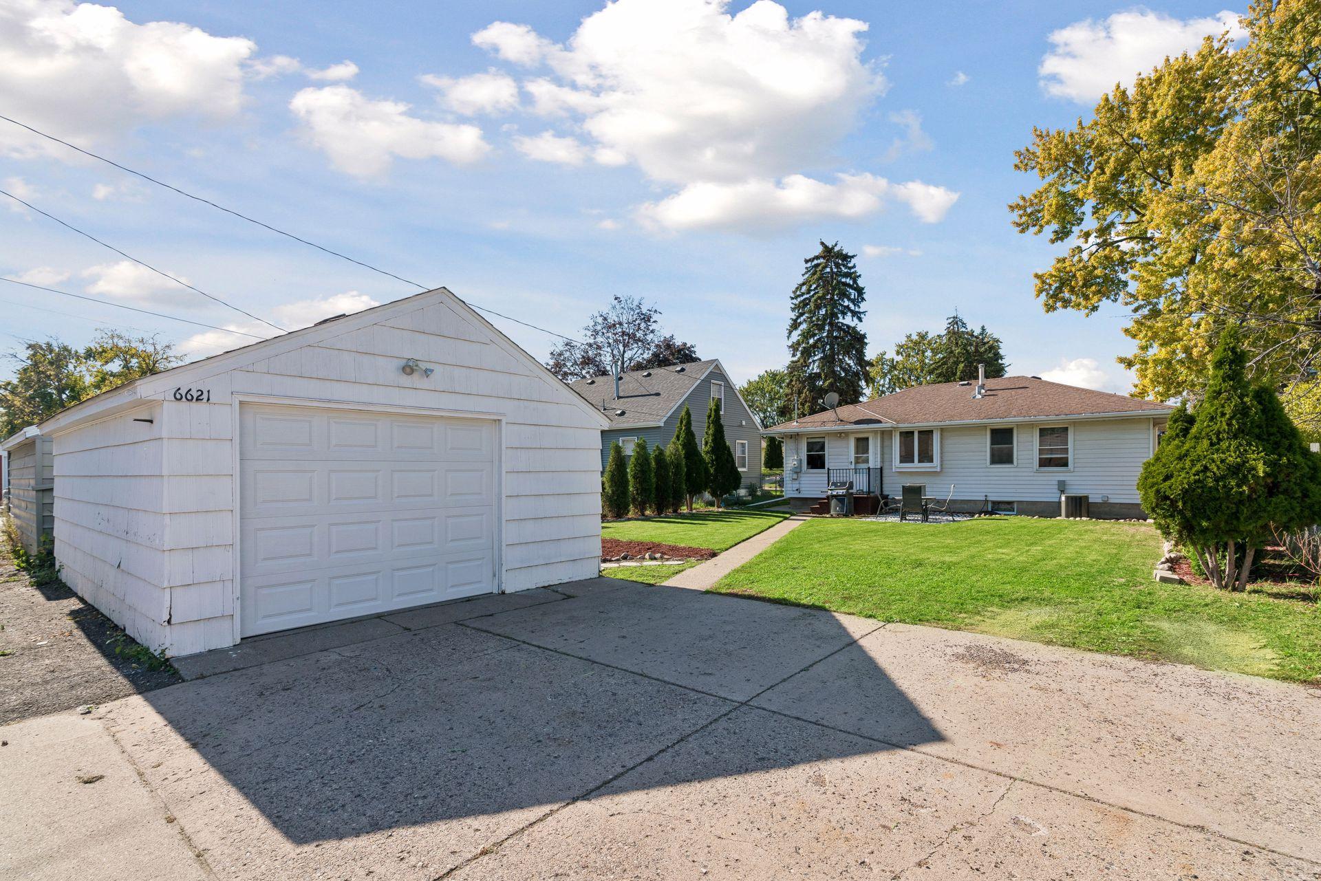 View of Residential at 6621 Xerxes Avenue, Richfield MN 55423, Richfield (32 of 32) - Mike Wilen | Minnesota Team Real Estate