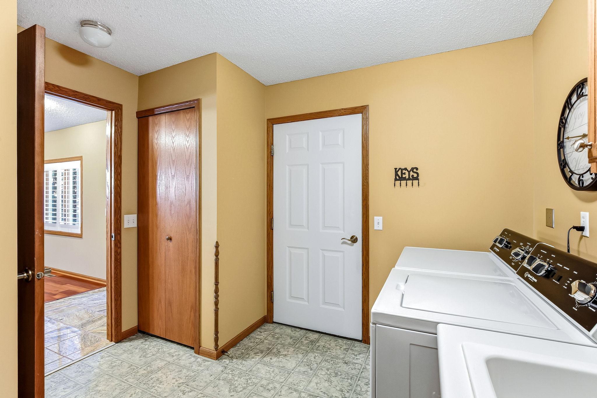 View of Residential at 1508 Carleton Drive, Hastings MN 55033, Hastings (22 of 34) - Mike Wilen | Minnesota Team Real Estate