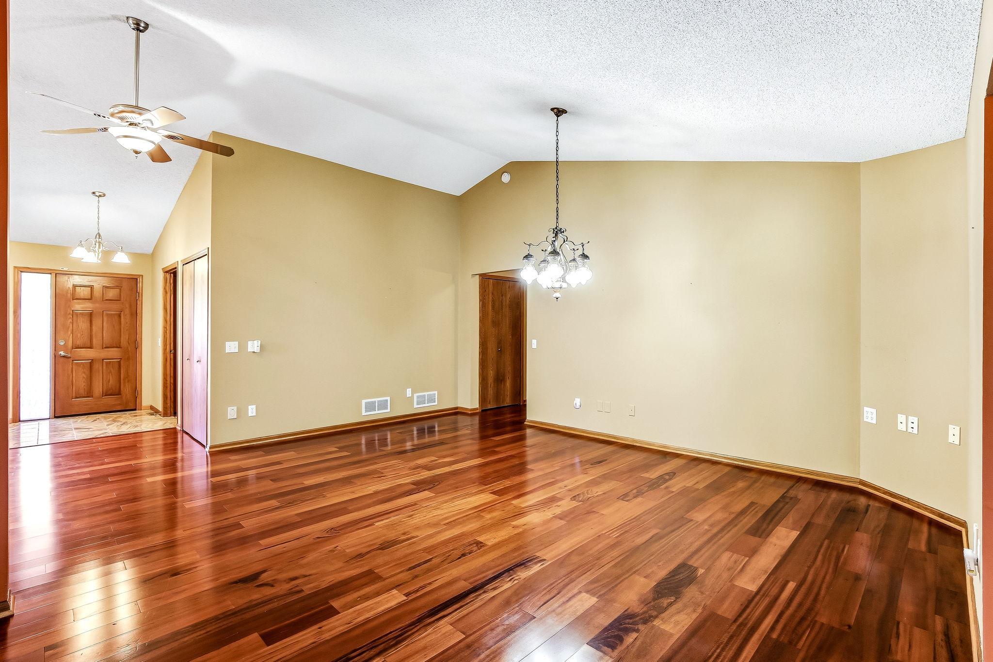 View of Residential at 1508 Carleton Drive, Hastings MN 55033, Hastings (9 of 34) - Mike Wilen | Minnesota Team Real Estate