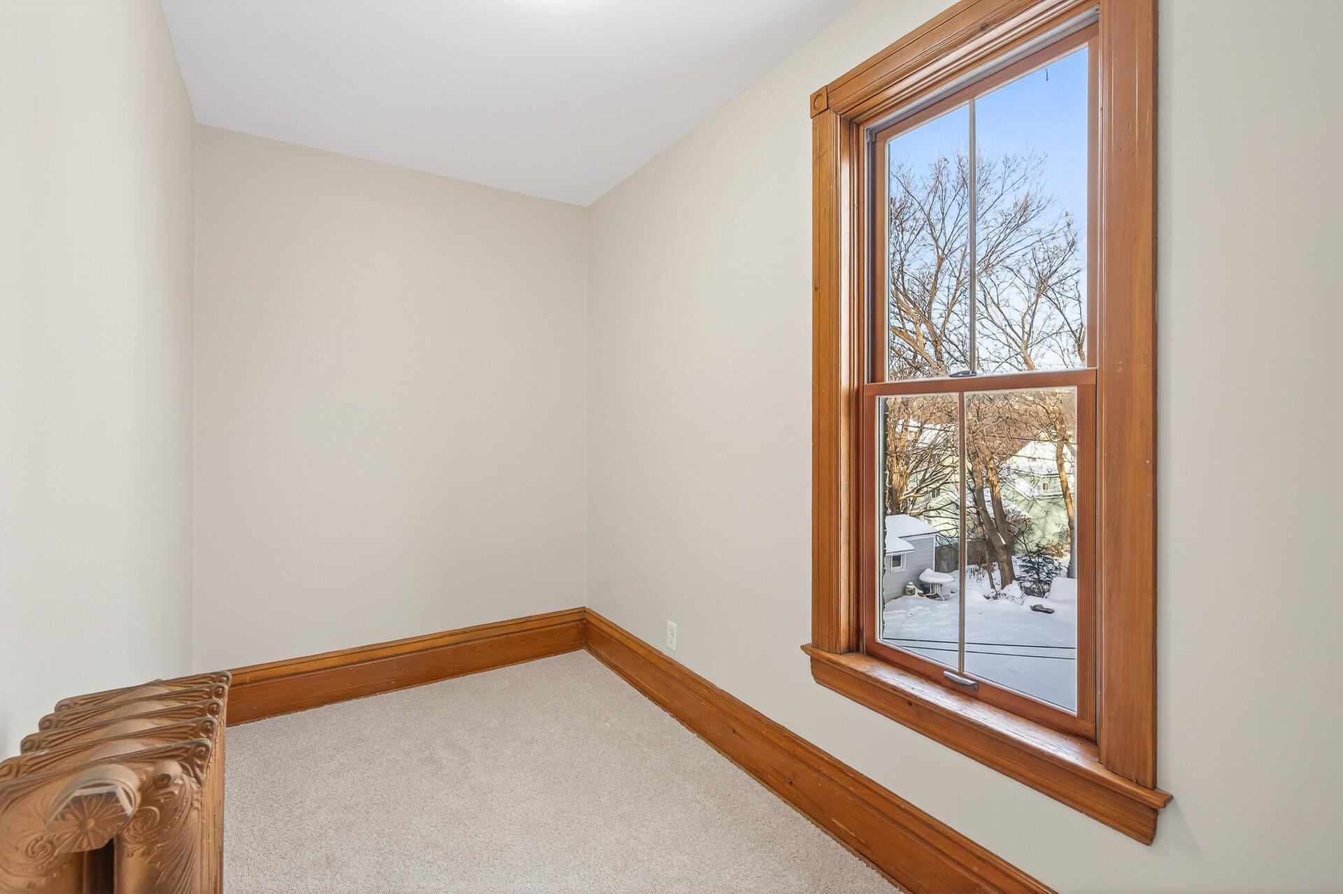 View of Residential at 323 Michigan Street, Saint Paul MN 55102, Saint Paul (26 of 41) - Mike Wilen | Minnesota Team Real Estate