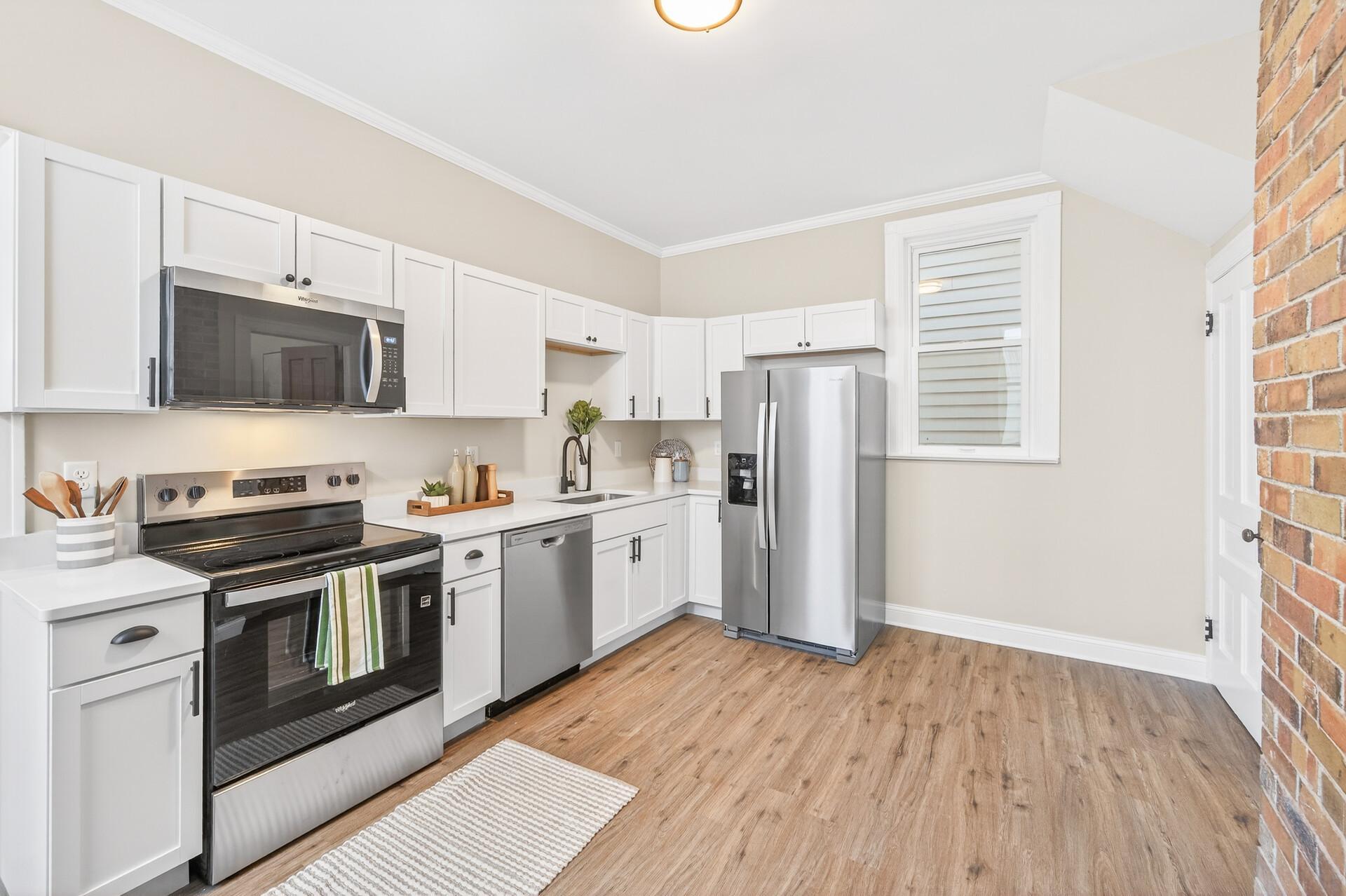 View of Residential at 323 Michigan Street, Saint Paul MN 55102, Saint Paul (22 of 41) - Mike Wilen | Minnesota Team Real Estate