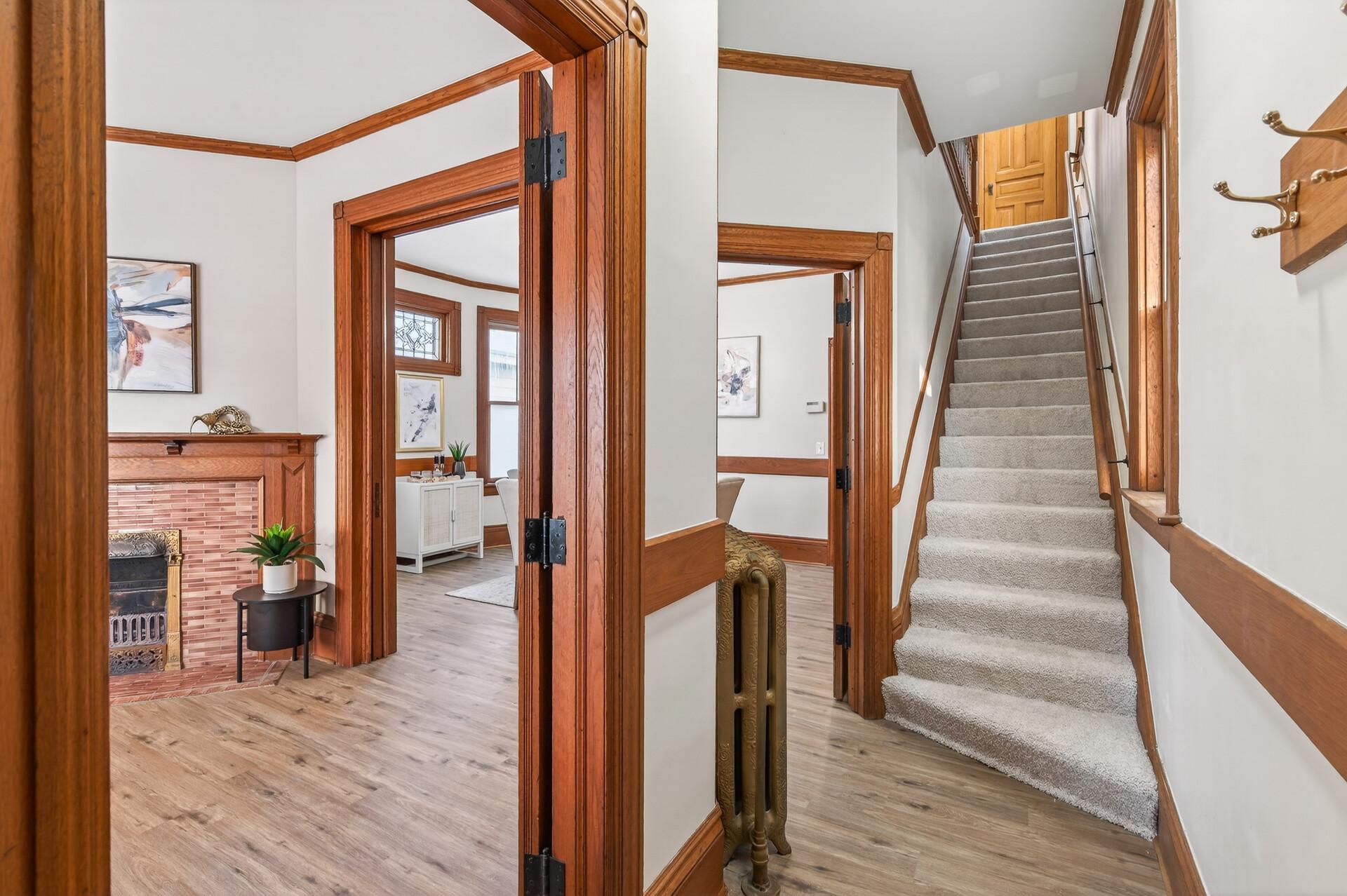 View of Residential at 323 Michigan Street, Saint Paul MN 55102, Saint Paul (7 of 41) - Mike Wilen | Minnesota Team Real Estate