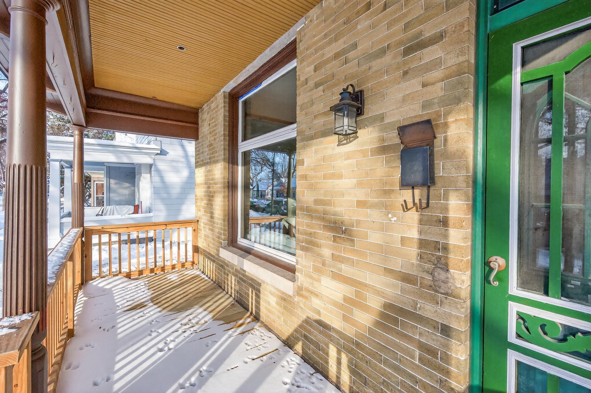 View of Residential at 323 Michigan Street, Saint Paul MN 55102, Saint Paul (4 of 41) - Mike Wilen | Minnesota Team Real Estate