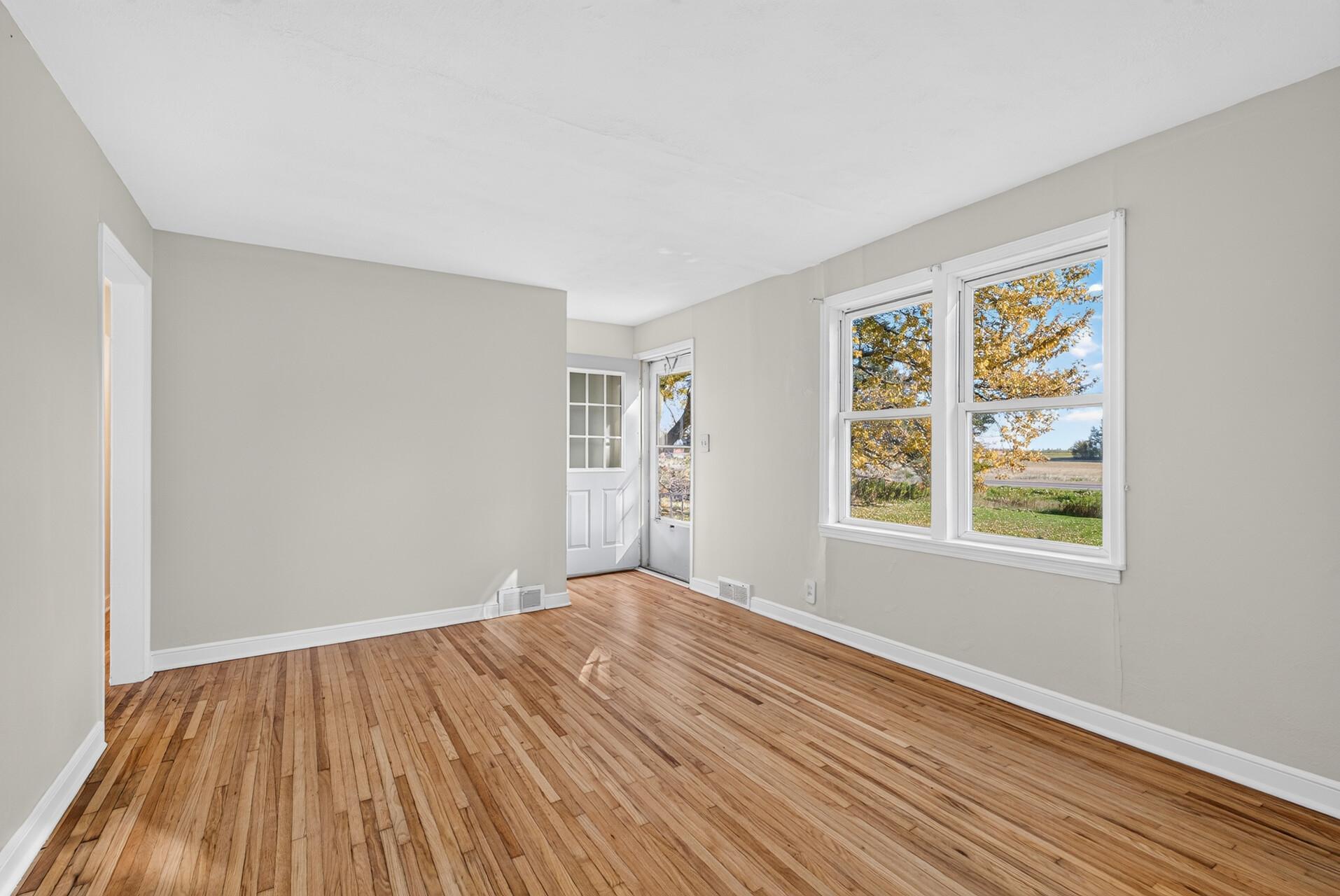 View of Residential at 8695 Greenfield Road, Greenfield MN 55357, Greenfield (14 of 34) - Mike Wilen | Minnesota Team Real Estate