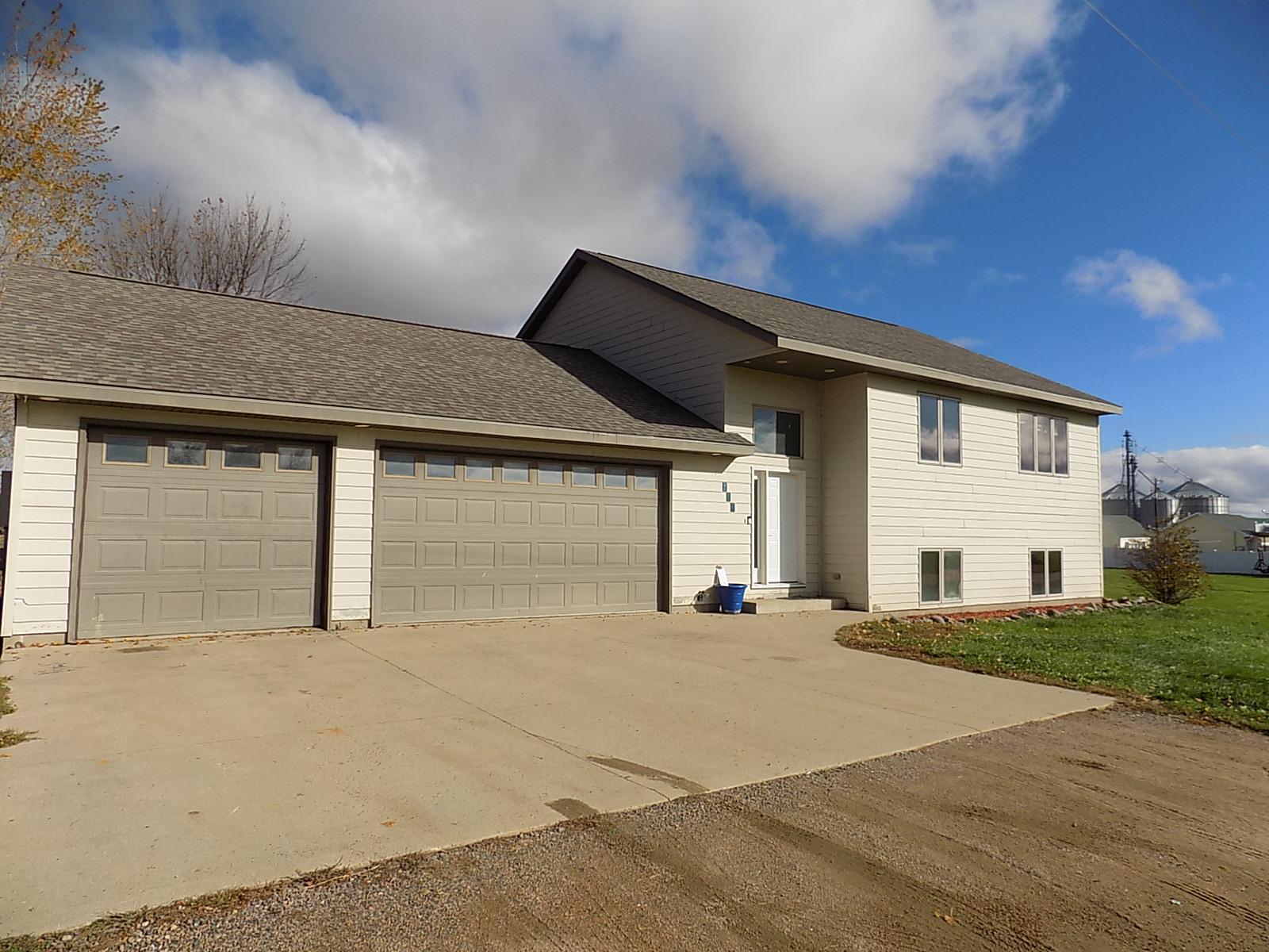 View of Residential at 559 11th Street, Gibbon MN 55335, Gibbon (3 of 65) - Mike Wilen | Minnesota Team Real Estate