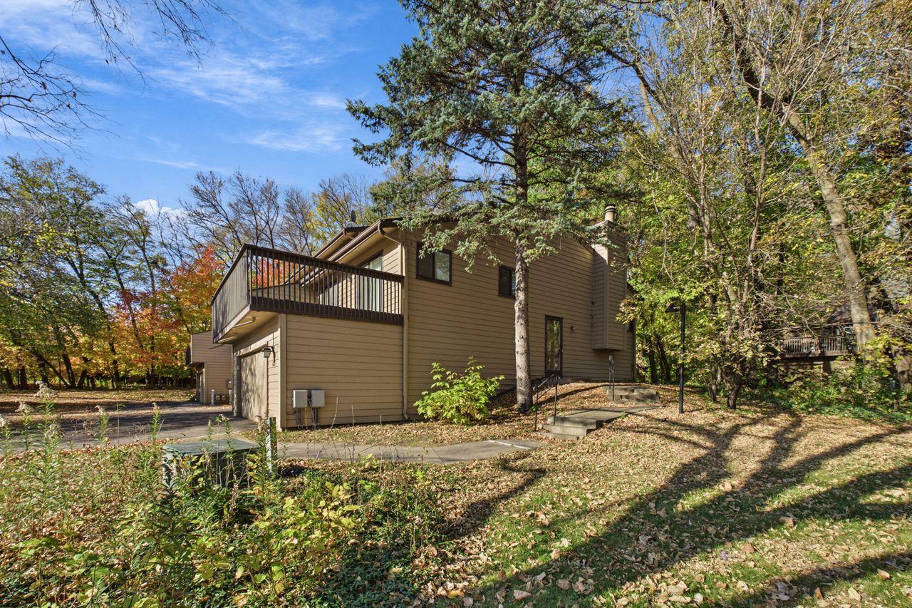 View of Residential at 455 Eagle Lake Drive, Maple Grove MN 55369, Maple Grove (20 of 26) - Mike Wilen | Minnesota Team Real Estate