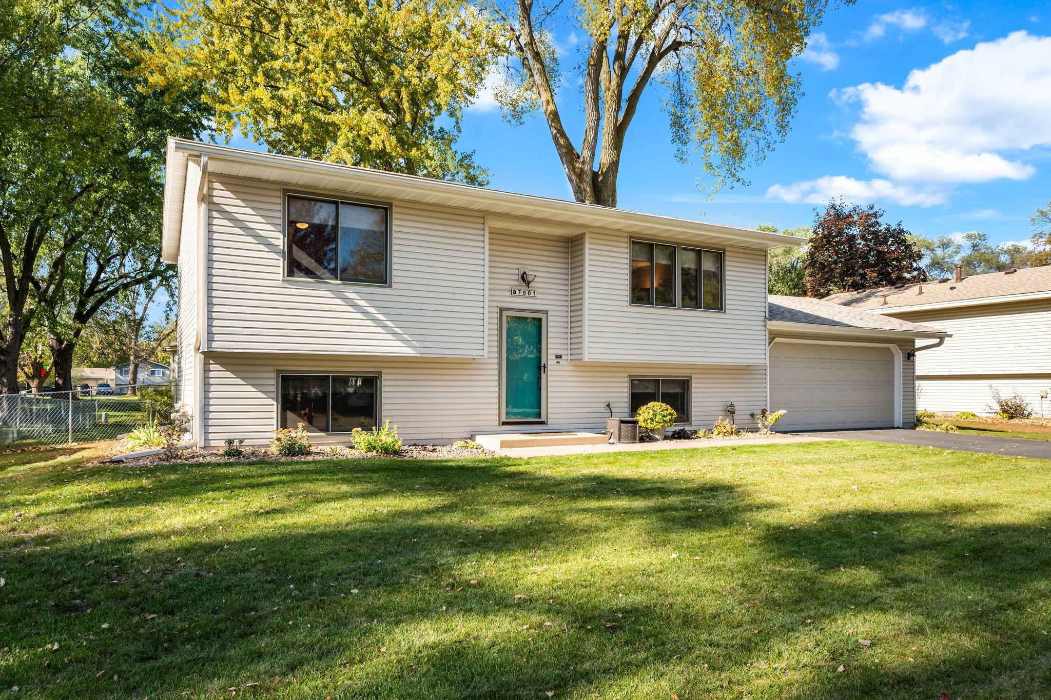 View of Residential at 7501 James Avenue, Brooklyn Park MN 55444, Brooklyn Park (2 of 28) - Mike Wilen | Minnesota Team Real Estate