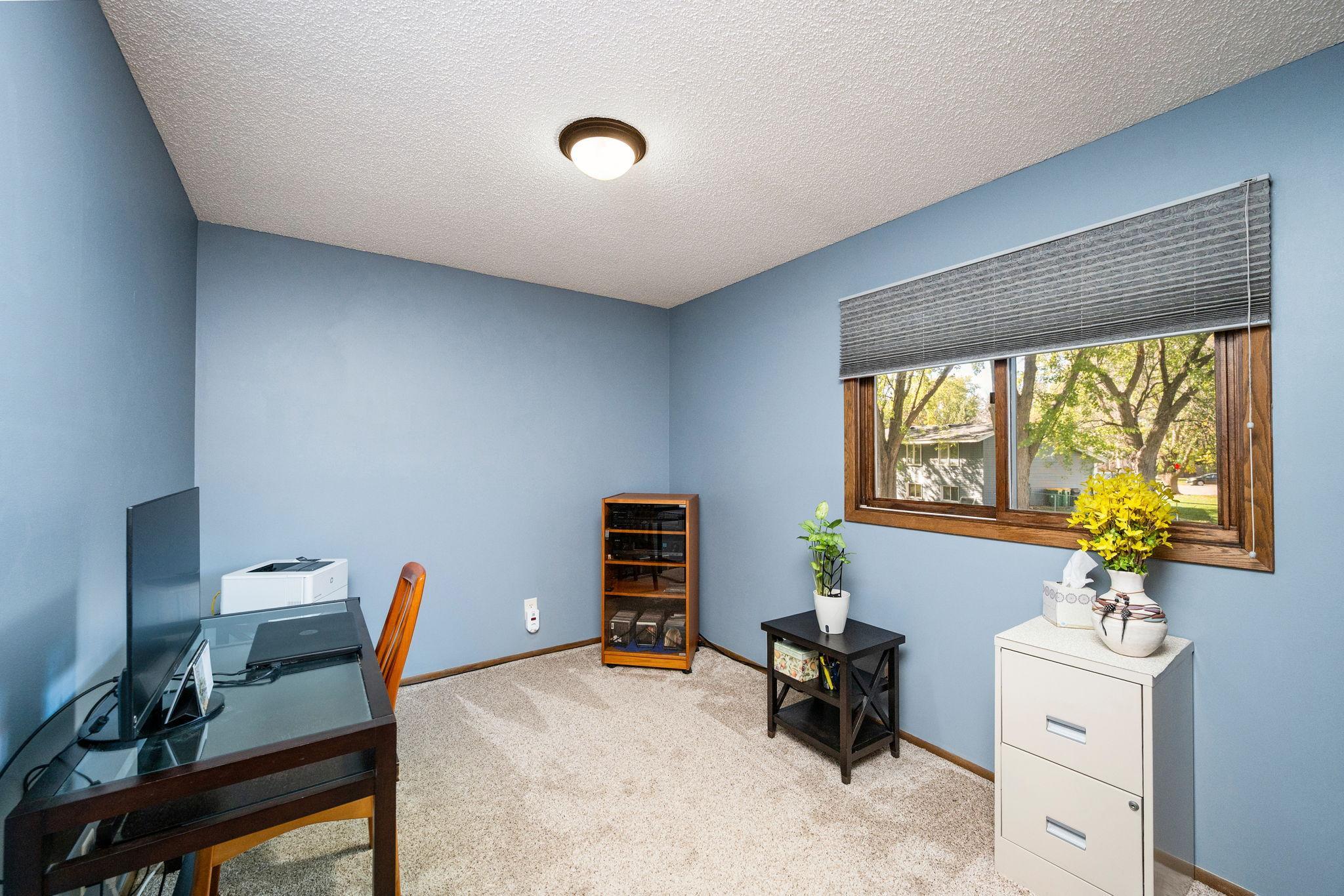 View of Residential at 7501 James Avenue, Brooklyn Park MN 55444, Brooklyn Park (14 of 28) - Mike Wilen | Minnesota Team Real Estate
