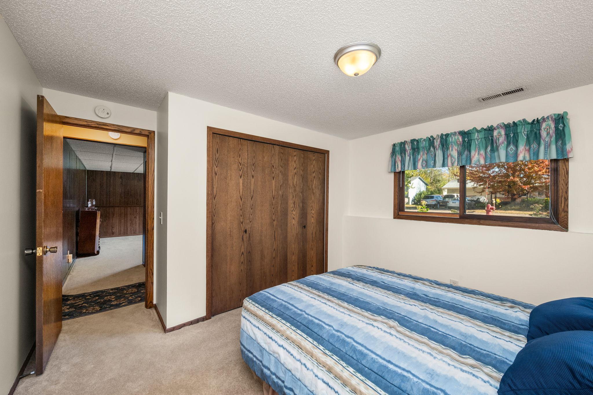 View of Residential at 7501 James Avenue, Brooklyn Park MN 55444, Brooklyn Park (17 of 28) - Mike Wilen | Minnesota Team Real Estate
