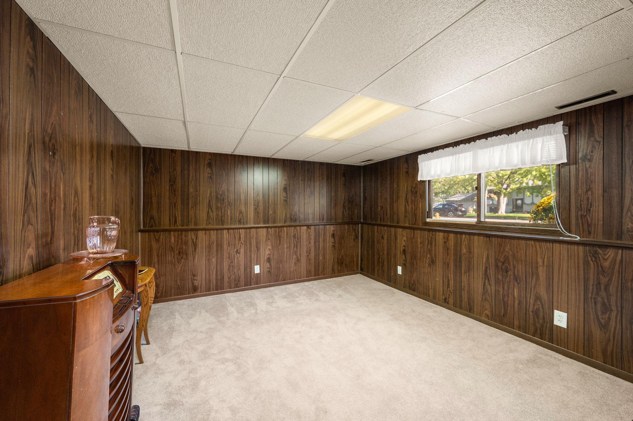View of Residential at 7501 James Avenue, Brooklyn Park MN 55444, Brooklyn Park (18 of 28) - Mike Wilen | Minnesota Team Real Estate