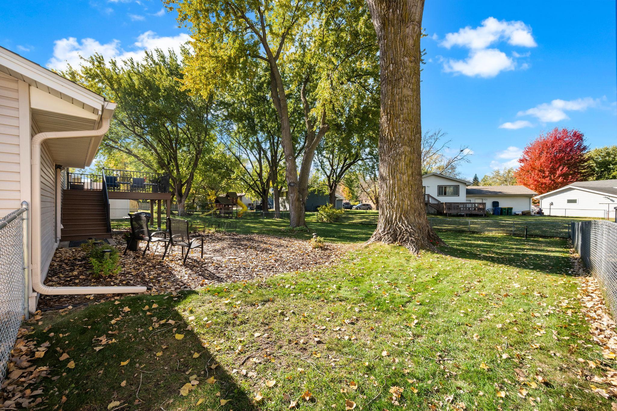 View of Residential at 7501 James Avenue, Brooklyn Park MN 55444, Brooklyn Park (22 of 28) - Mike Wilen | Minnesota Team Real Estate