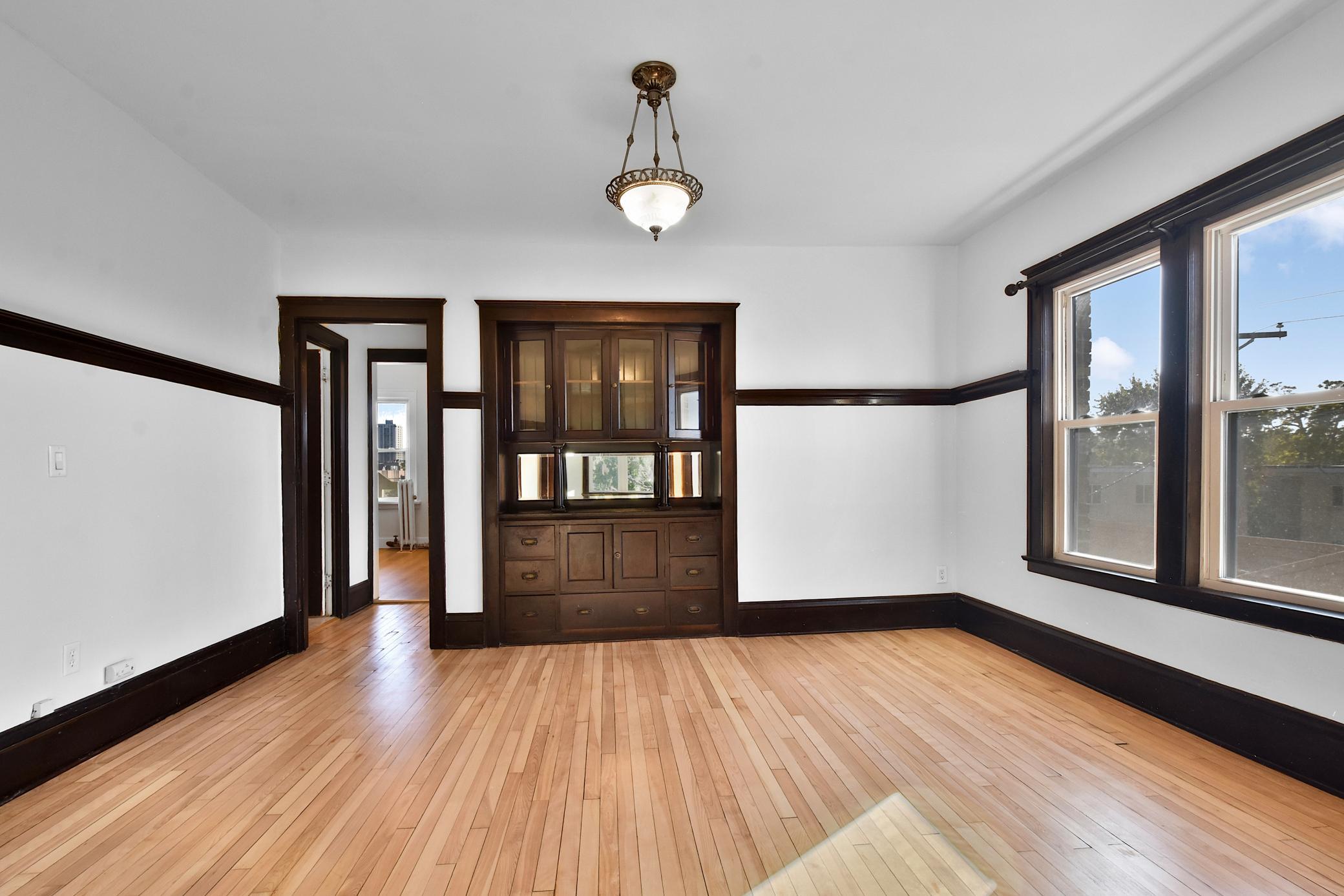 View of Residential at 343 19th Street #6B, Minneapolis MN 55404, Minneapolis (7 of 29) - Mike Wilen | Minnesota Team Real Estate