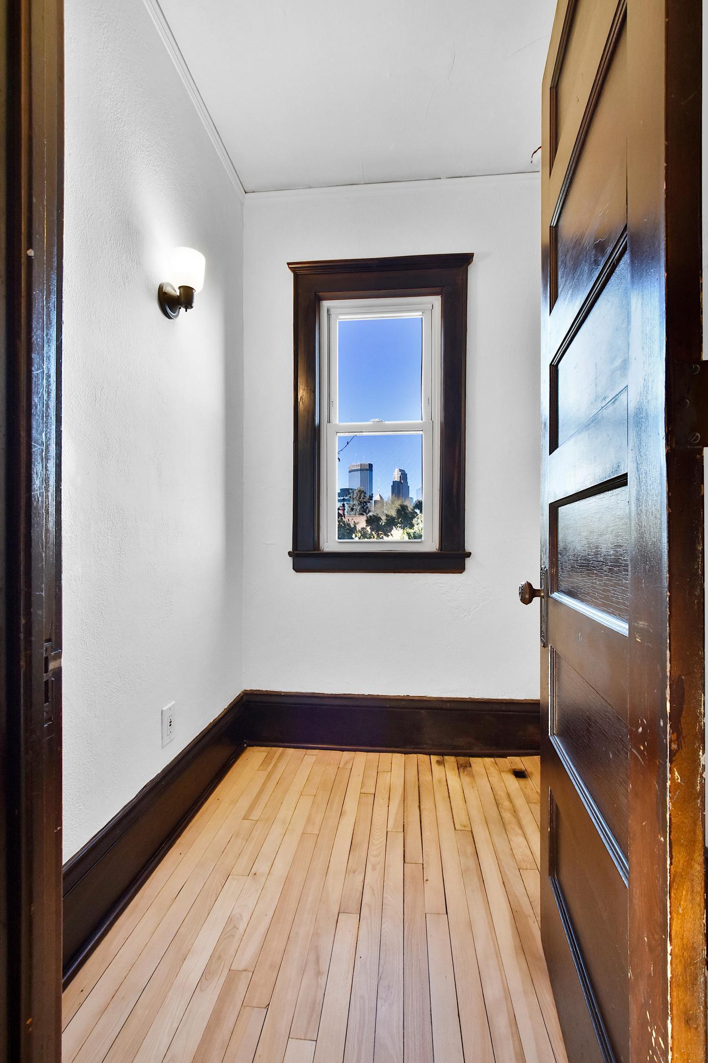 View of Residential at 343 19th Street #6B, Minneapolis MN 55404, Minneapolis (20 of 29) - Mike Wilen | Minnesota Team Real Estate