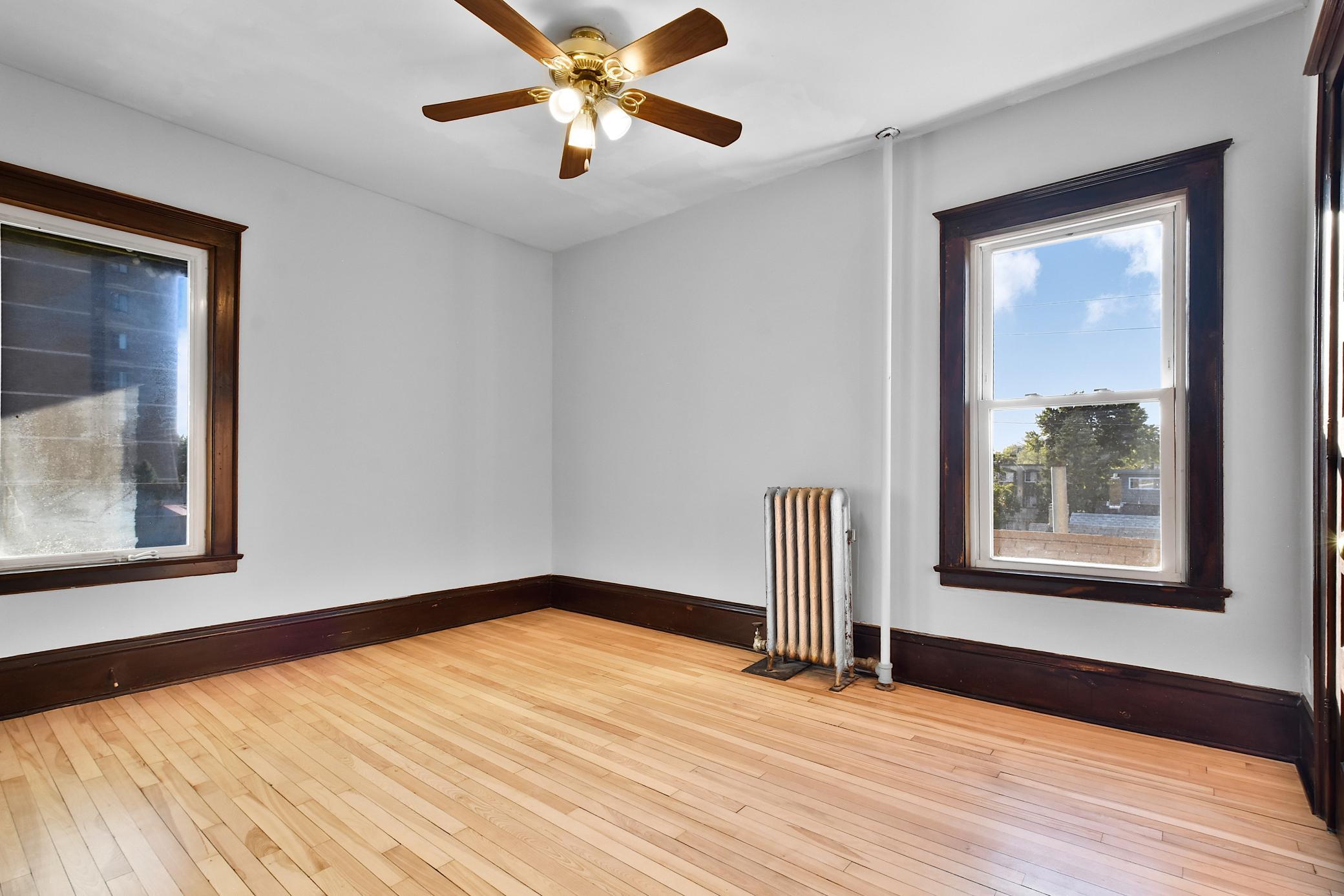 View of Residential at 343 19th Street #6B, Minneapolis MN 55404, Minneapolis (23 of 29) - Mike Wilen | Minnesota Team Real Estate
