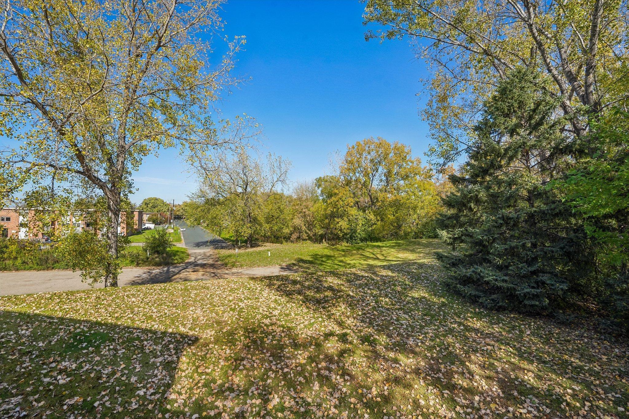 View of Residential at 987 Hillwind Road, Fridley MN 55432, Fridley (33 of 41) - Mike Wilen | Minnesota Team Real Estate