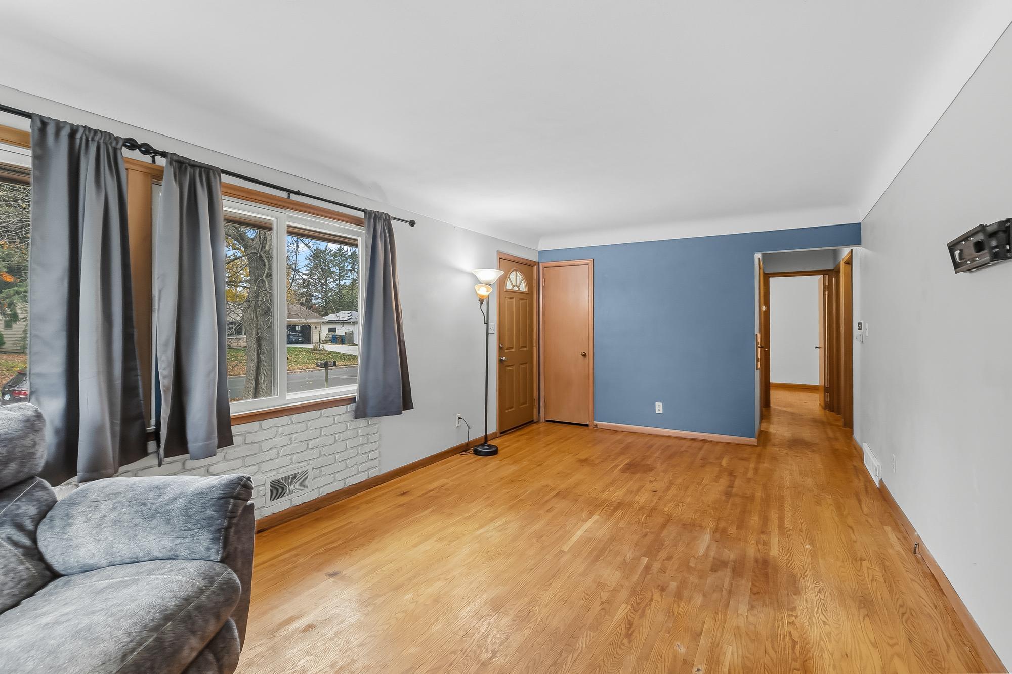 View of Residential at 3730 Cranbrook Drive, White Bear Lake MN 55110, White Bear Lake (9 of 29) - Mike Wilen | Minnesota Team Real Estate