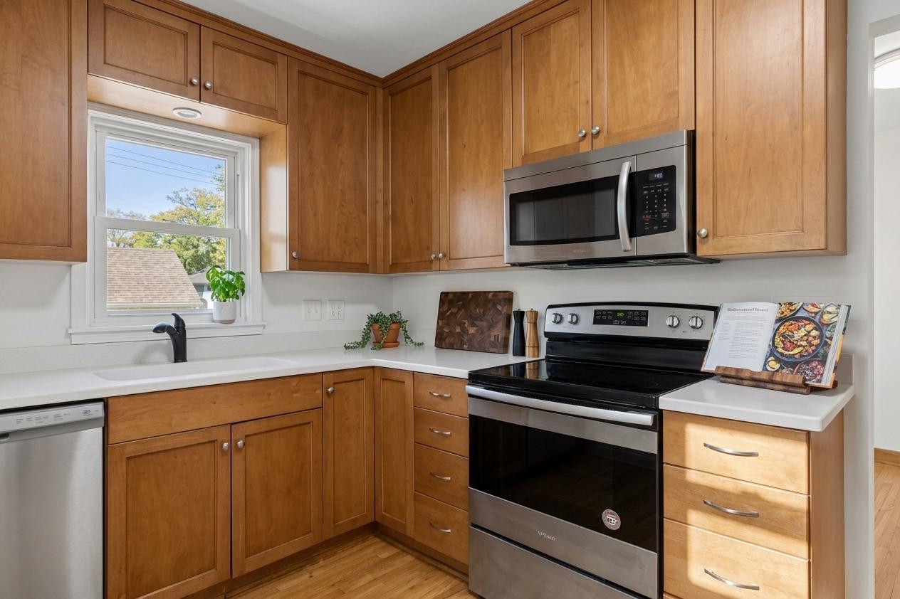 View of Residential at 5632 James Avenue, Minneapolis MN 55419, Minneapolis (4 of 38) - Mike Wilen | Minnesota Team Real Estate