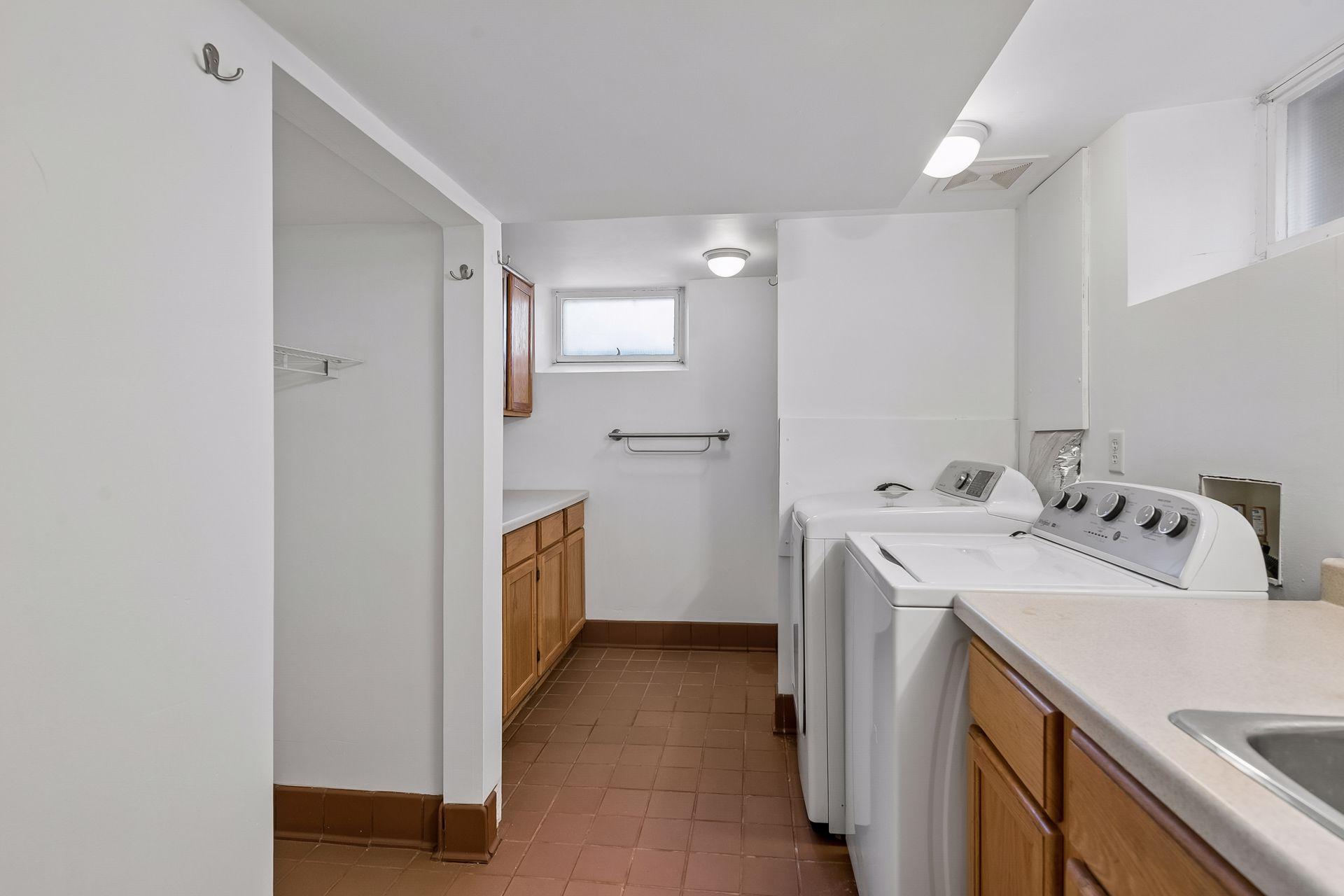 View of Residential at 5632 James Avenue, Minneapolis MN 55419, Minneapolis (31 of 38) - Mike Wilen | Minnesota Team Real Estate