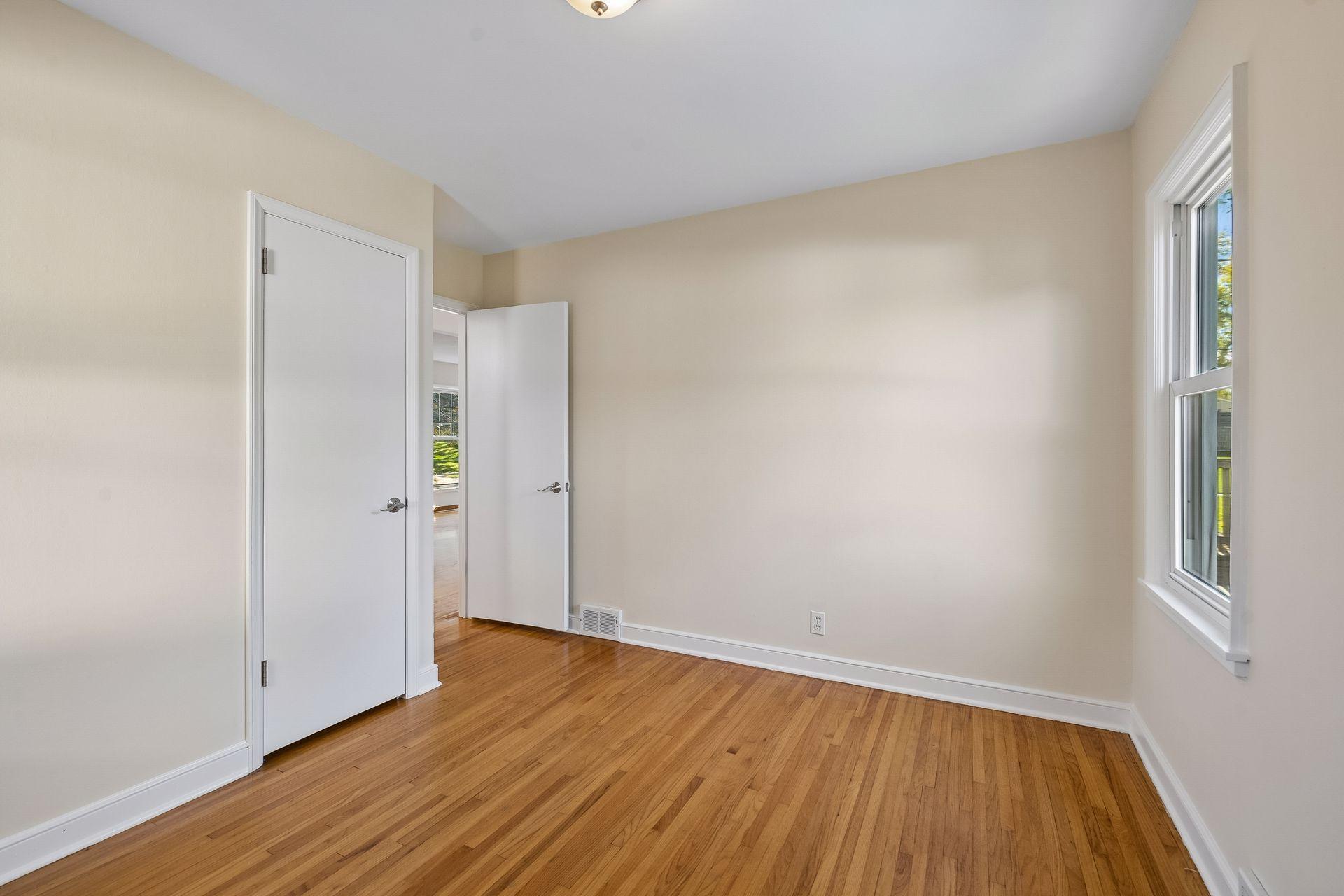 View of Residential at 5632 James Avenue, Minneapolis MN 55419, Minneapolis (20 of 38) - Mike Wilen | Minnesota Team Real Estate