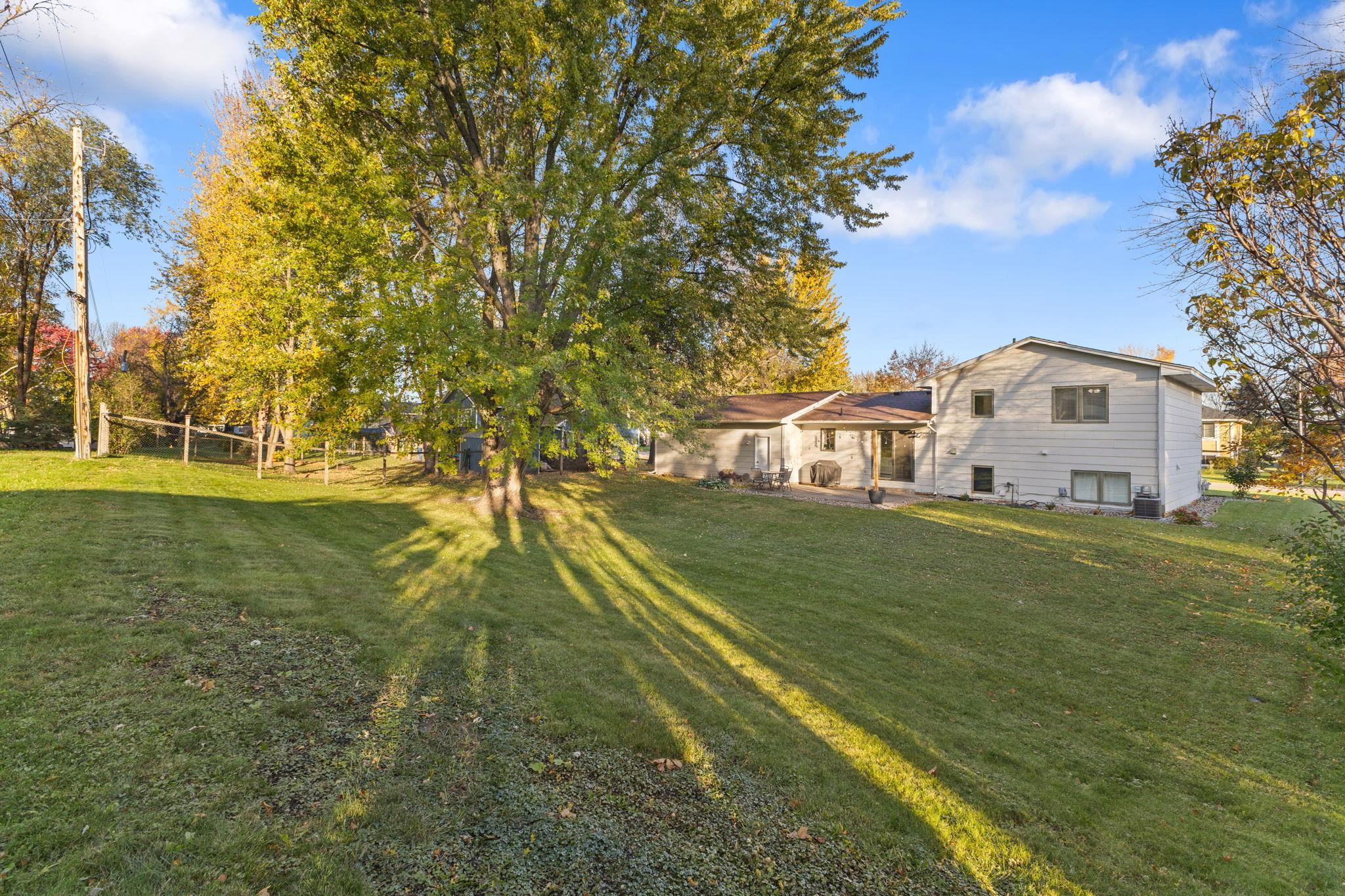 View of Residential at 21701 Rouillard Boulevard, Rogers MN 55374, Rogers (27 of 32) - Mike Wilen | Minnesota Team Real Estate