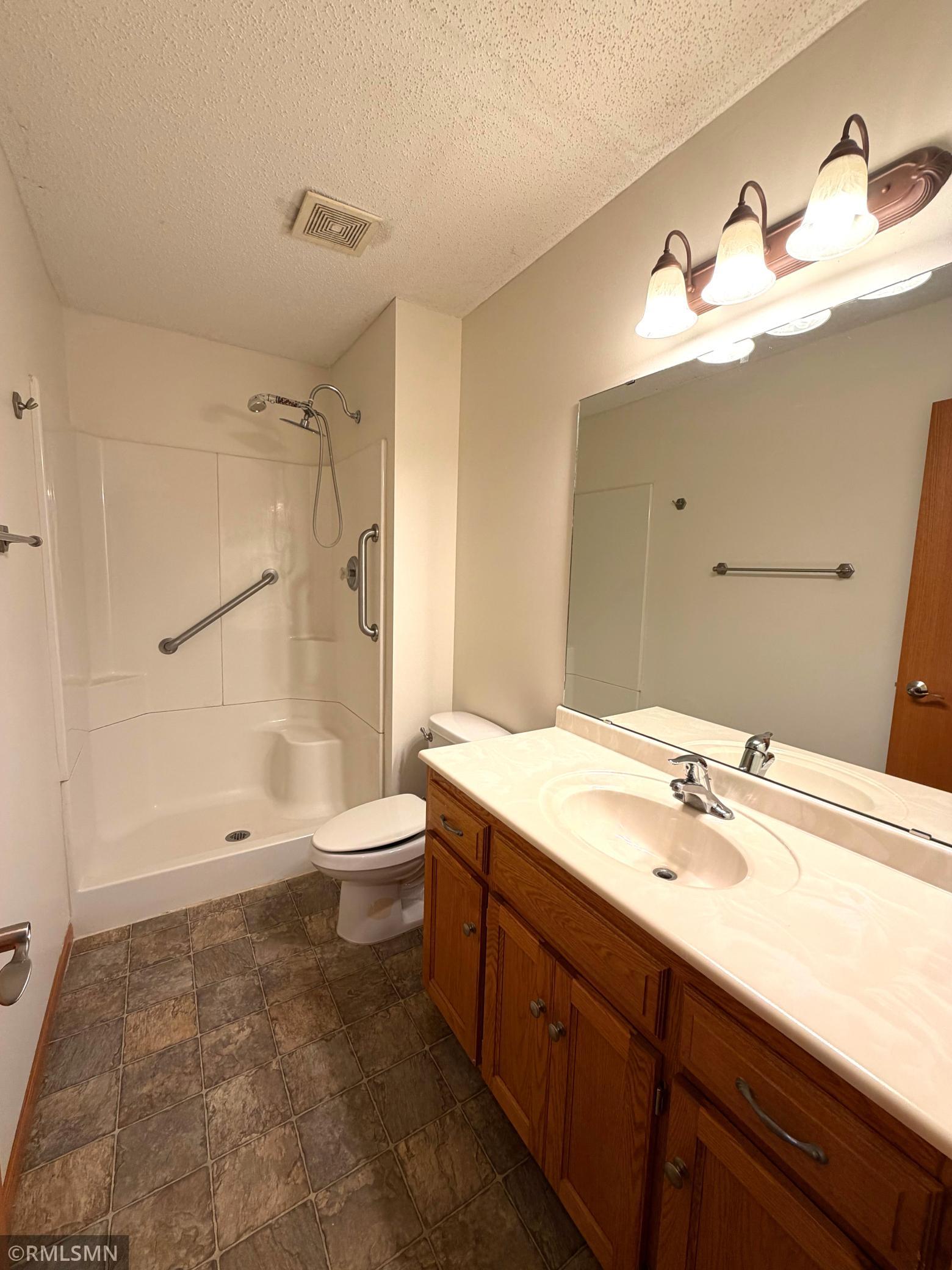 View of Residential at 1252 Southridge Court, Belle Plaine MN 56011, Belle Plaine (19 of 23) - Mike Wilen | Minnesota Team Real Estate