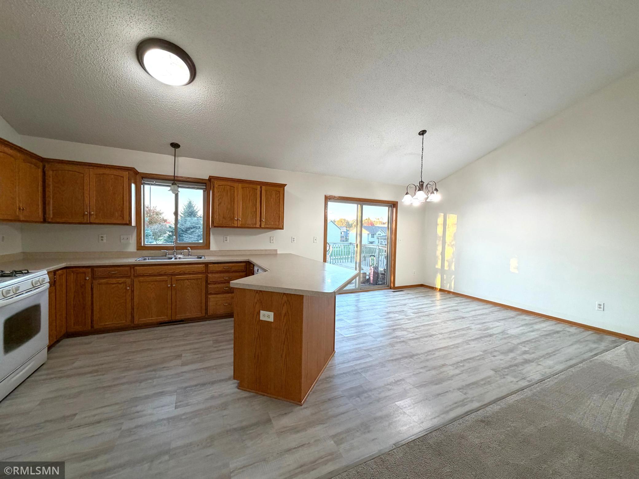 View of Residential at 1252 Southridge Court, Belle Plaine MN 56011, Belle Plaine (5 of 23) - Mike Wilen | Minnesota Team Real Estate