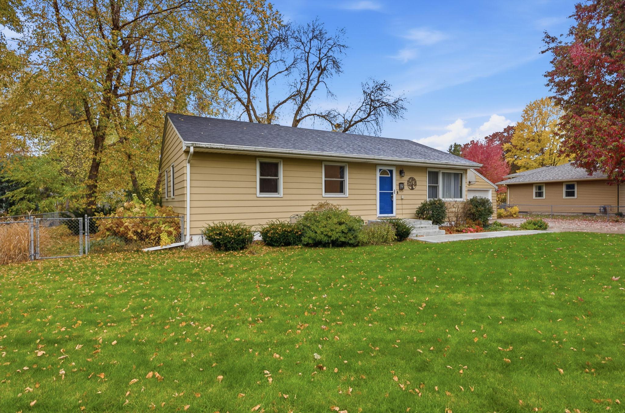 View of Residential at 8017 Noid Drive, Brooklyn Park MN 55428, Brooklyn Park (2 of 26) - Mike Wilen | Minnesota Team Real Estate