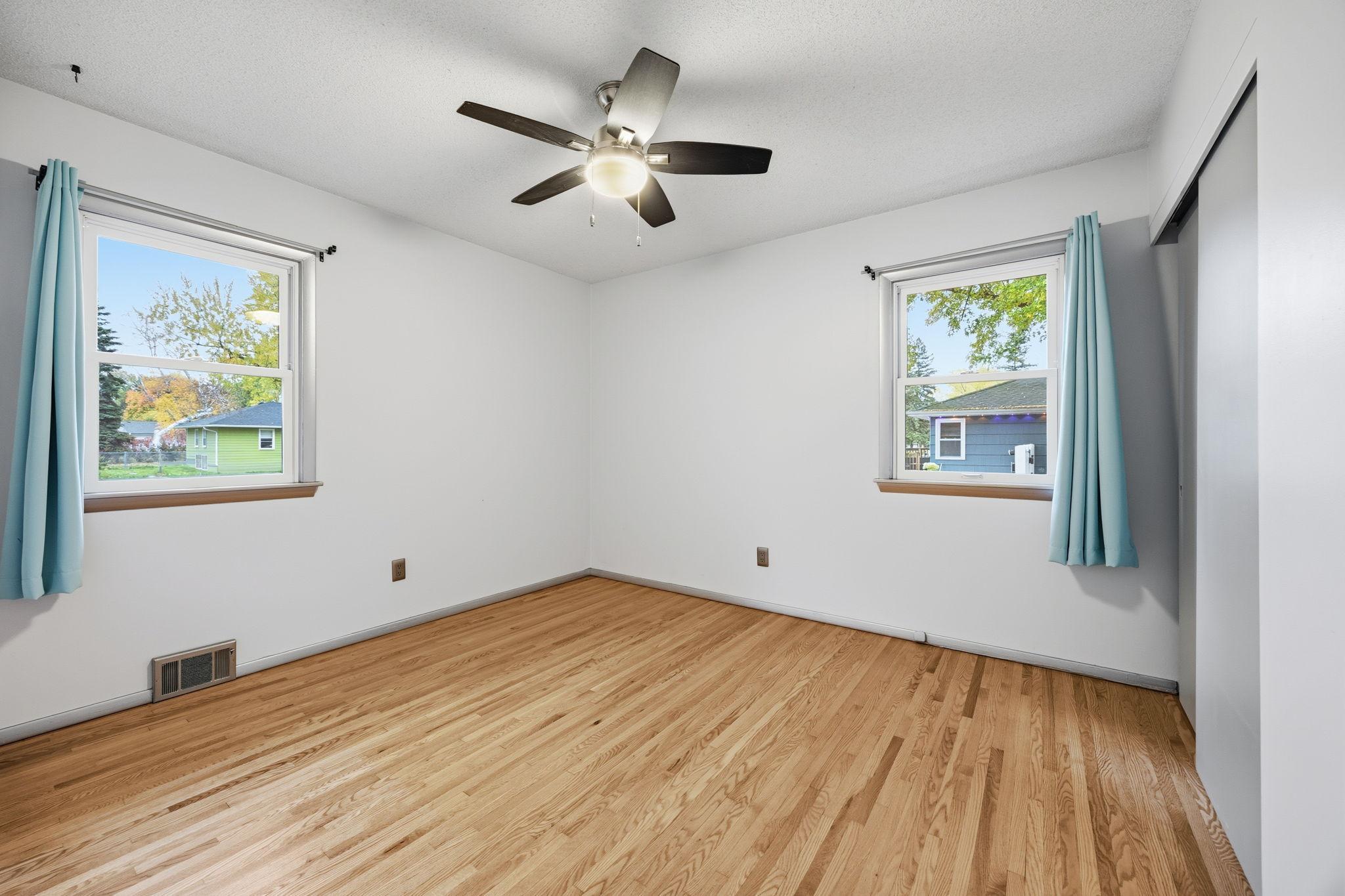 View of Residential at 8017 Noid Drive, Brooklyn Park MN 55428, Brooklyn Park (12 of 26) - Mike Wilen | Minnesota Team Real Estate