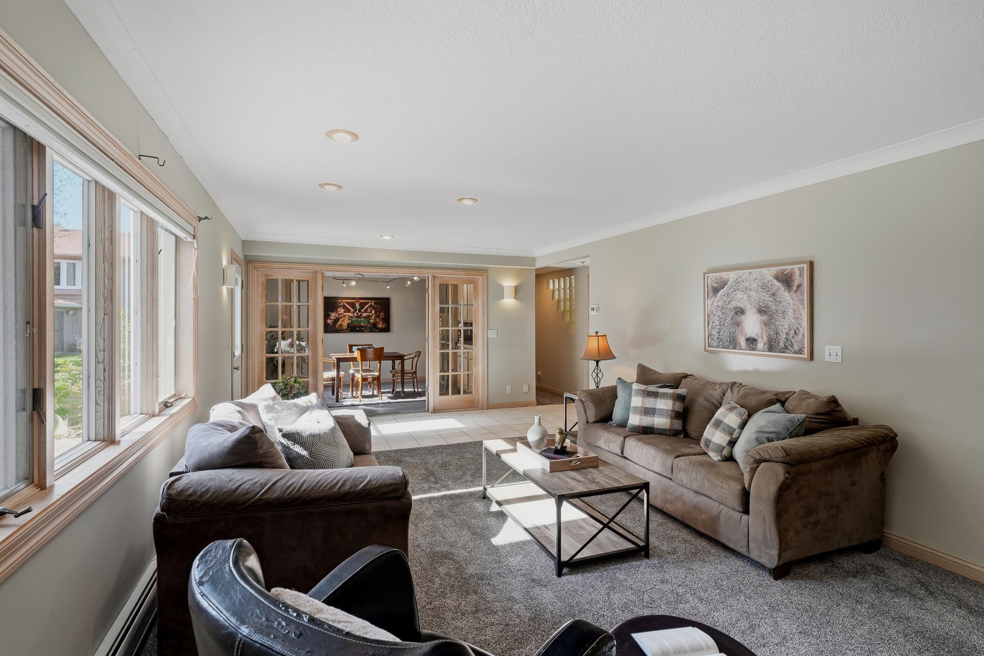 View of Residential at 2508 Knoll Circle, Maplewood MN 55109, Maplewood (51 of 64) - Mike Wilen | Minnesota Team Real Estate