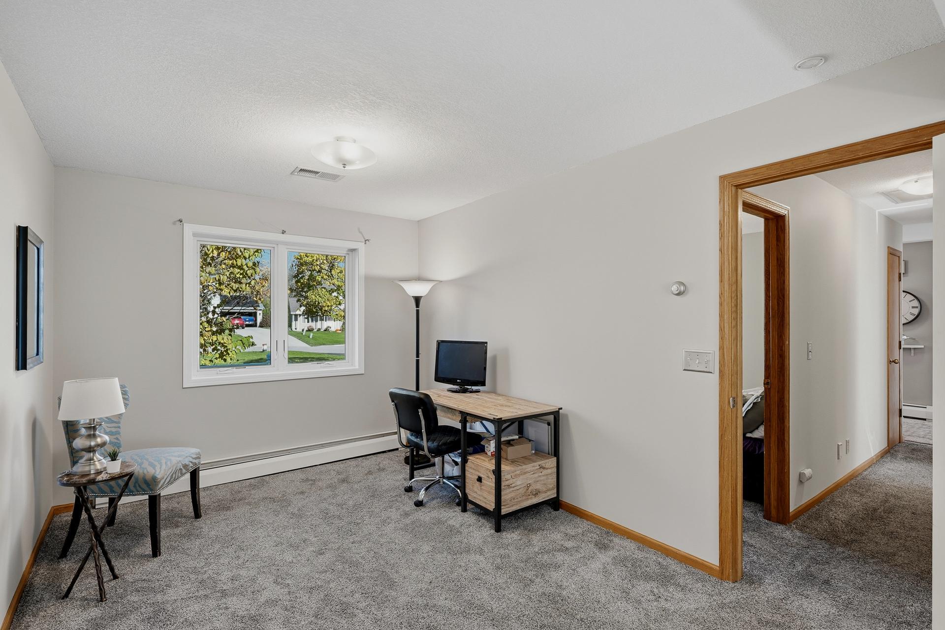 View of Residential at 2508 Knoll Circle, Maplewood MN 55109, Maplewood (38 of 64) - Mike Wilen | Minnesota Team Real Estate