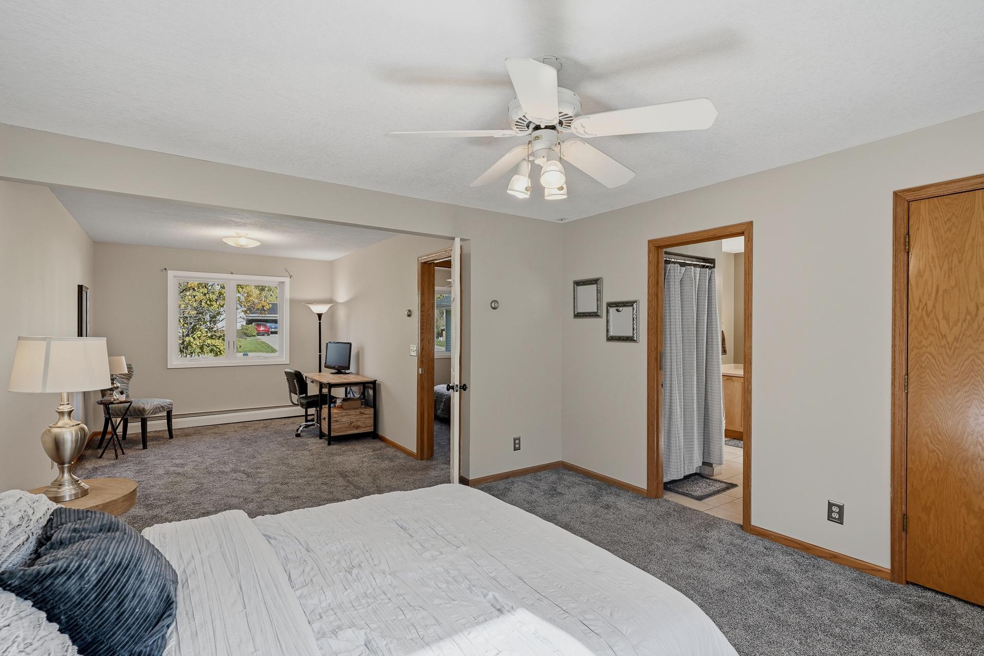 View of Residential at 2508 Knoll Circle, Maplewood MN 55109, Maplewood (37 of 64) - Mike Wilen | Minnesota Team Real Estate