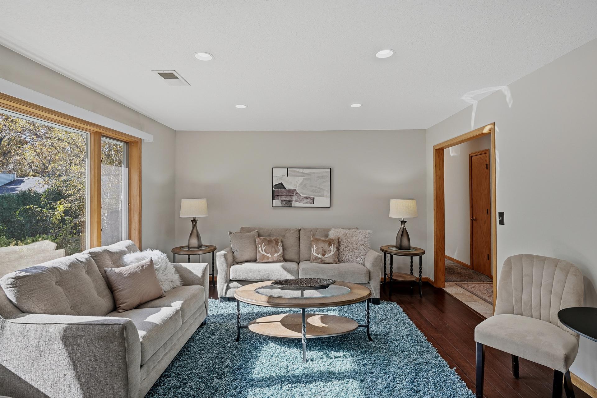 View of Residential at 2508 Knoll Circle, Maplewood MN 55109, Maplewood (24 of 64) - Mike Wilen | Minnesota Team Real Estate