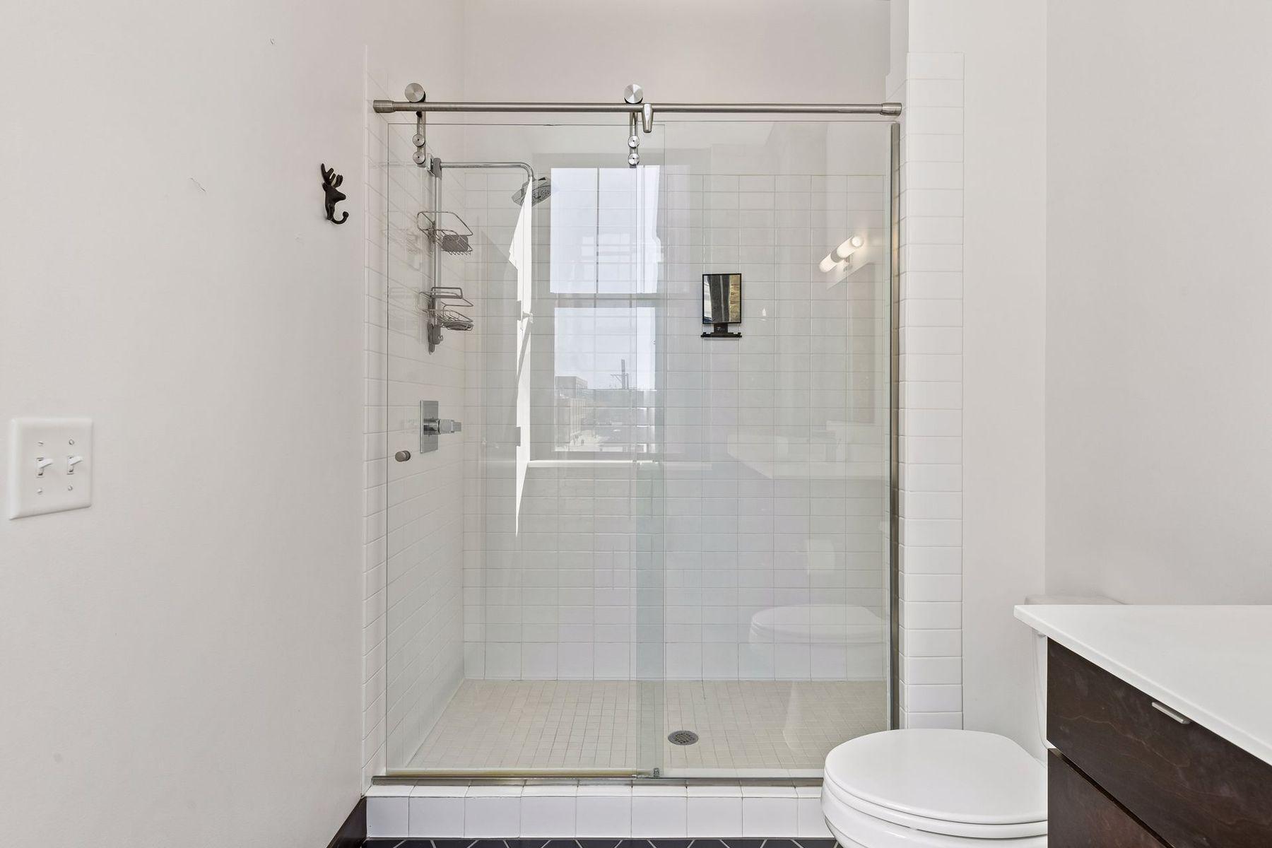 View of Residential at 618 Washington Avenue #301, Minneapolis MN 55401, Minneapolis (8 of 23) - Mike Wilen | Minnesota Team Real Estate
