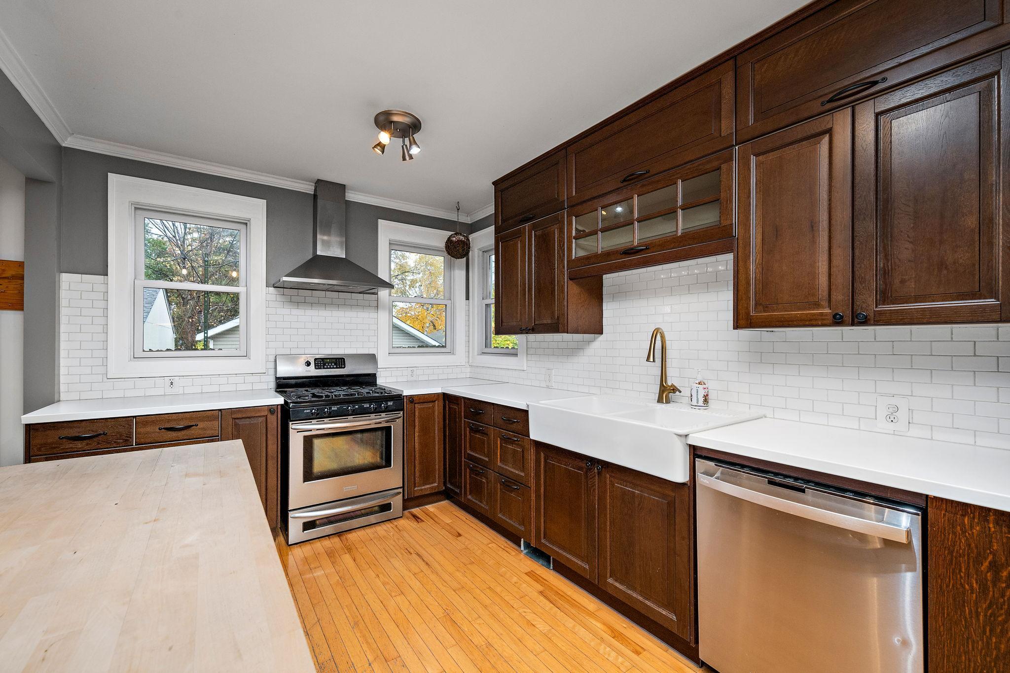 View of Residential at 3310 Sheridan Avenue, Minneapolis MN 55412, Minneapolis (6 of 33) - Mike Wilen | Minnesota Team Real Estate