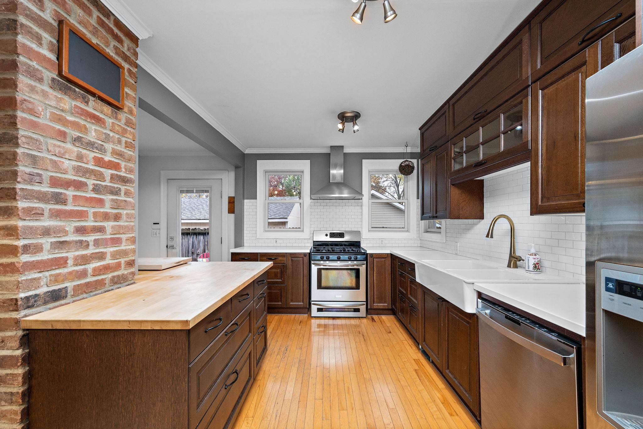 View of Residential at 3310 Sheridan Avenue, Minneapolis MN 55412, Minneapolis (5 of 33) - Mike Wilen | Minnesota Team Real Estate