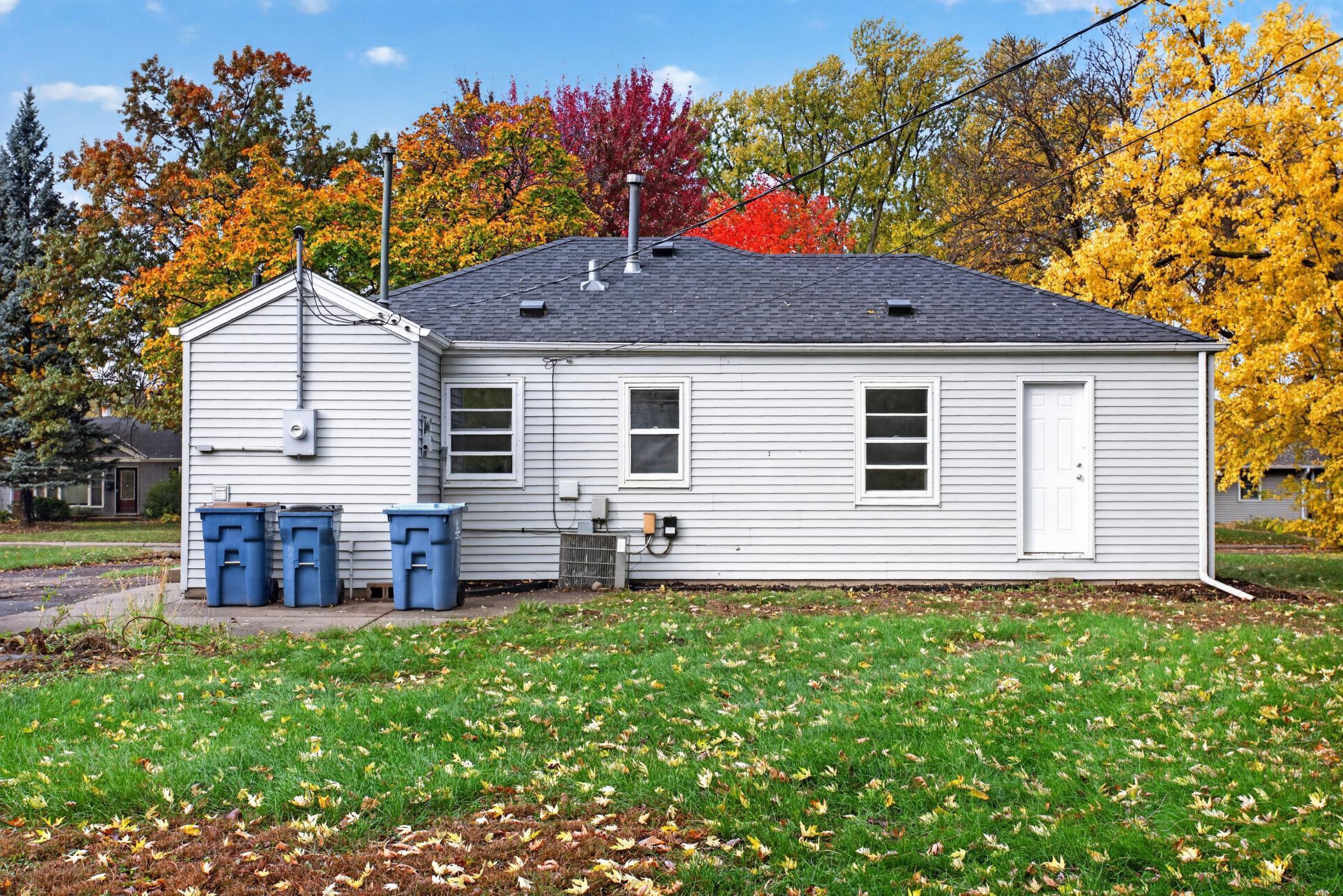 View of Residential at 7209 Queen Avenue, Richfield MN 55423, Richfield (26 of 28) - Mike Wilen | Minnesota Team Real Estate