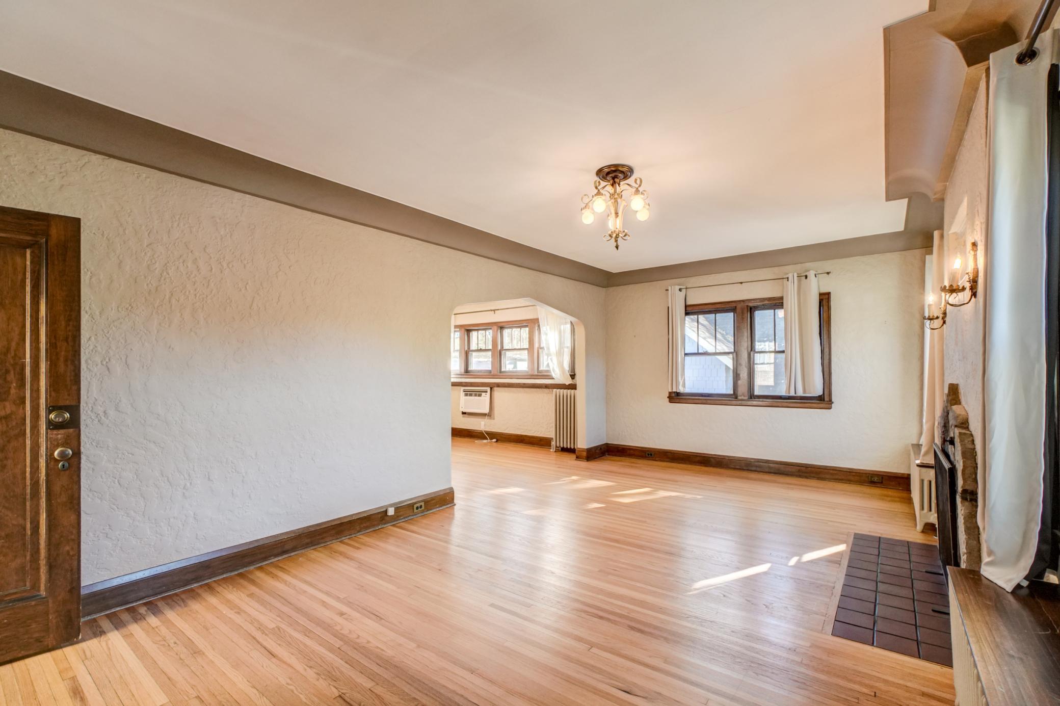 View of Residential Income at 3535 Harriet Avenue, Minneapolis MN 55408, Minneapolis (46 of 85) - Mike Wilen | Minnesota Team Real Estate