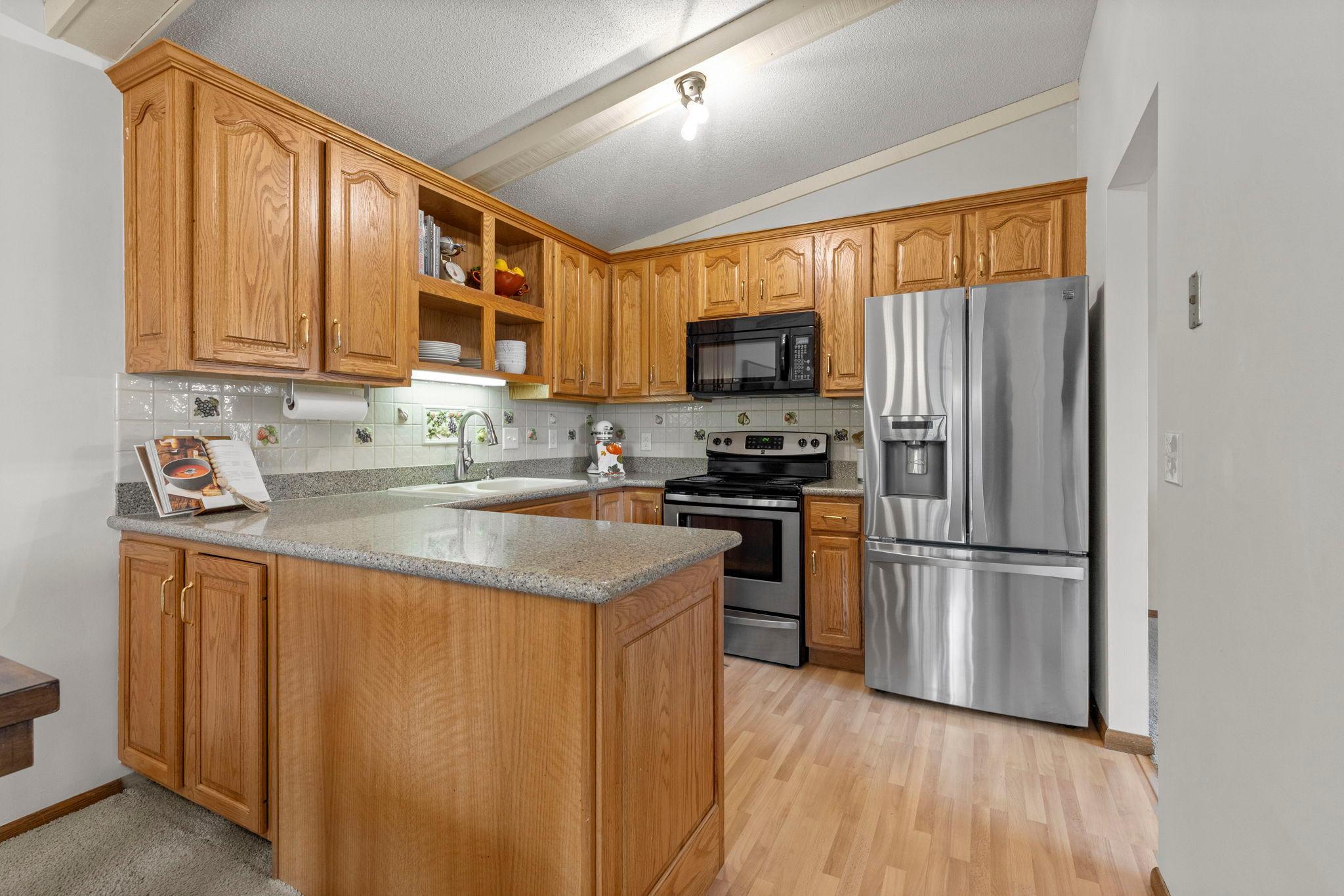 View of Residential at 922 Sherwood Road, Shoreview MN 55126, Shoreview (5 of 28) - Mike Wilen | Minnesota Team Real Estate