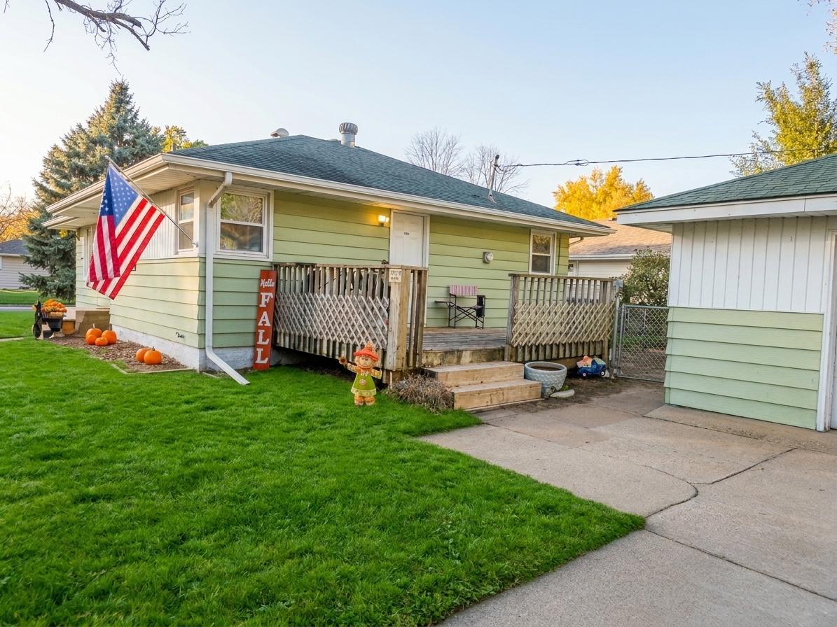 View of Residential at 5000 Zenith Avenue, Brooklyn Center MN 55429, Brooklyn Center (11 of 47) - Mike Wilen | Minnesota Team Real Estate